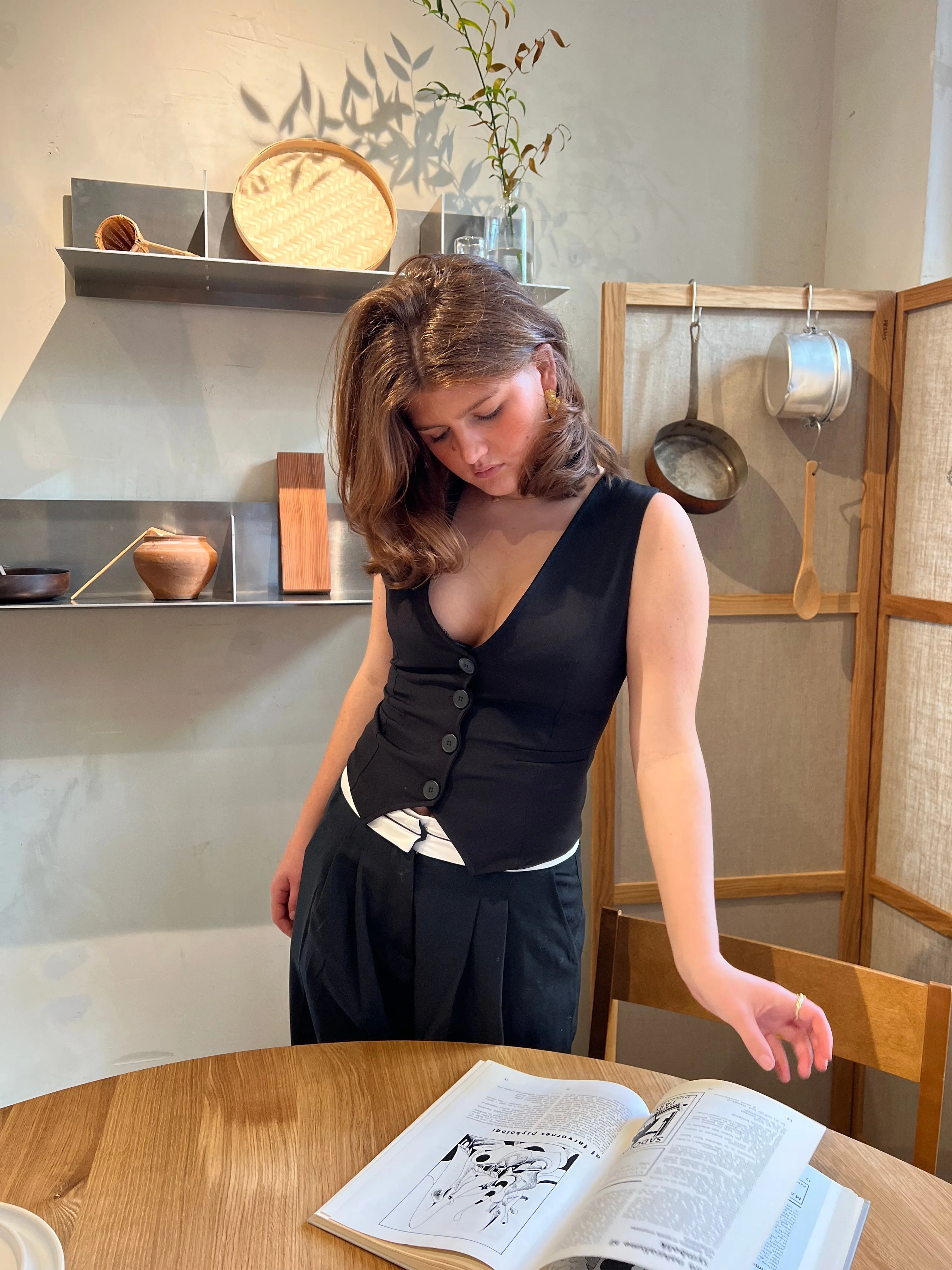 Ottilia vest - Black