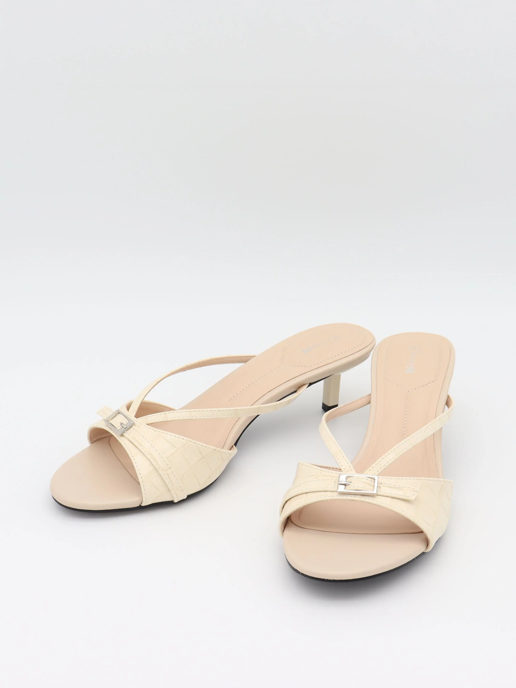 Teleo mini heels with buckle detail - Cream 5 Teleo mini heels with buckle detail - Cream
