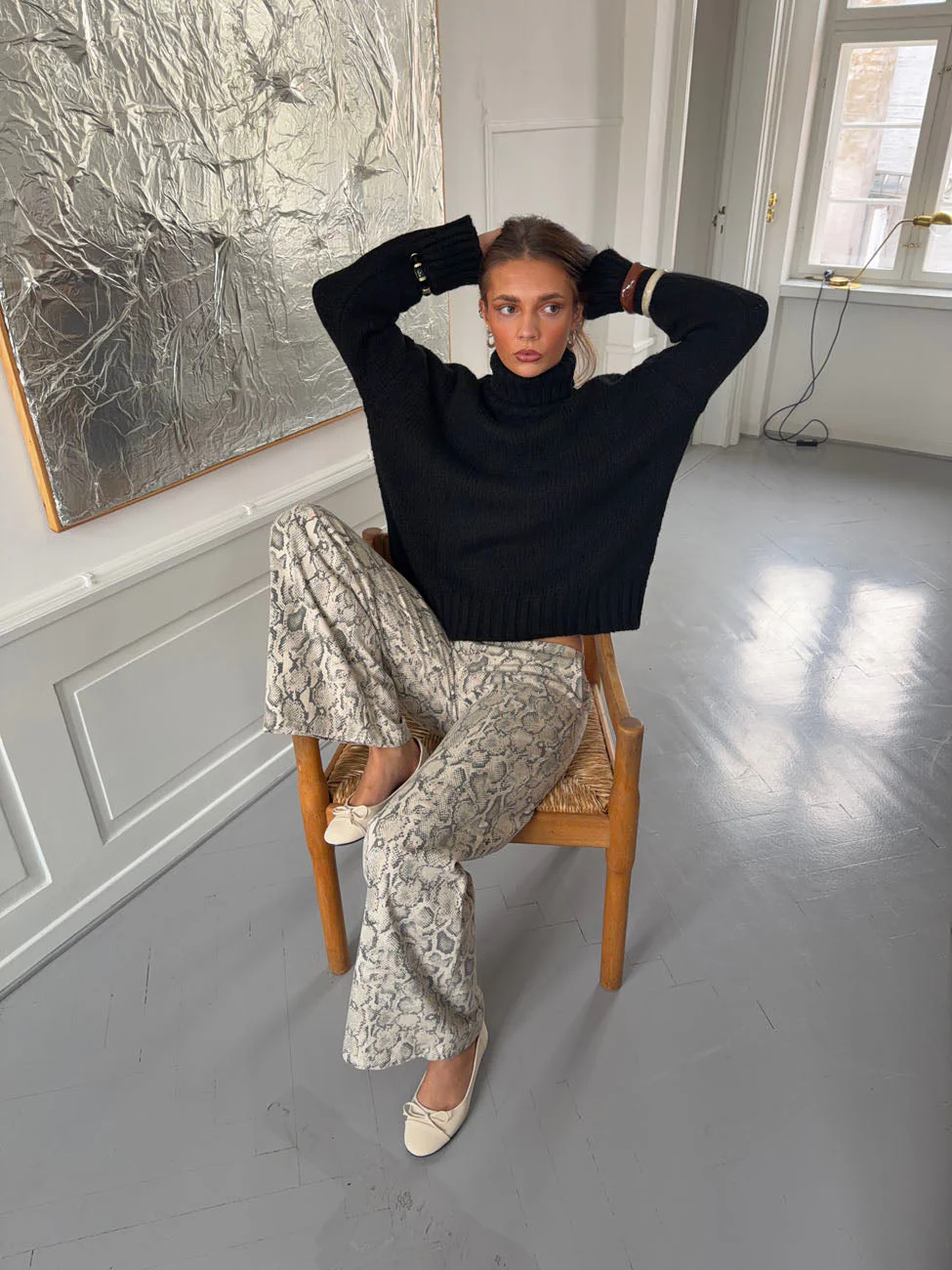 Valdamara oversized turtleneck - Black 11 Valdamara oversized turtleneck - Black