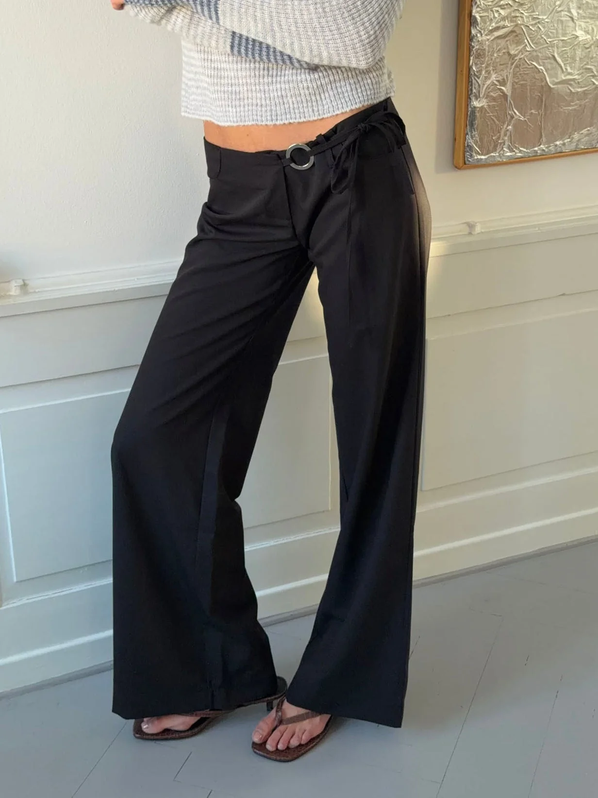 Vinna suit trousers with metal ring – Black