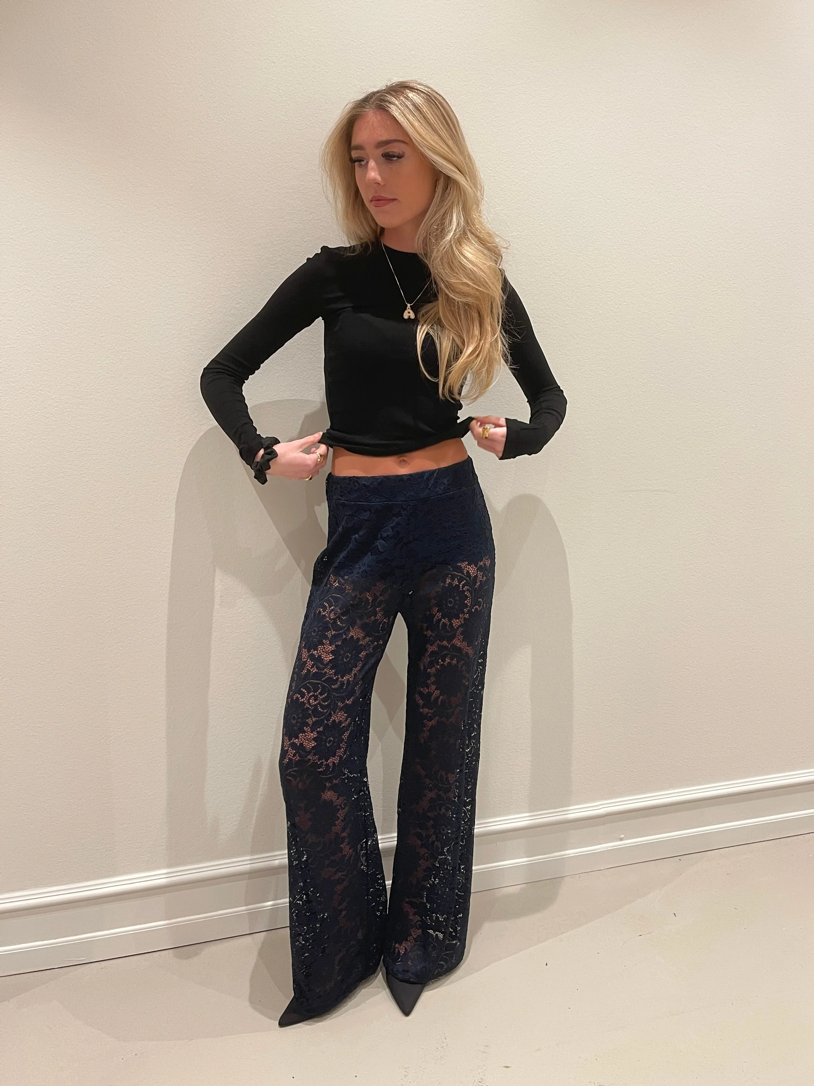 Marla lace pants - Navy 1 Marla lace pants - Navy