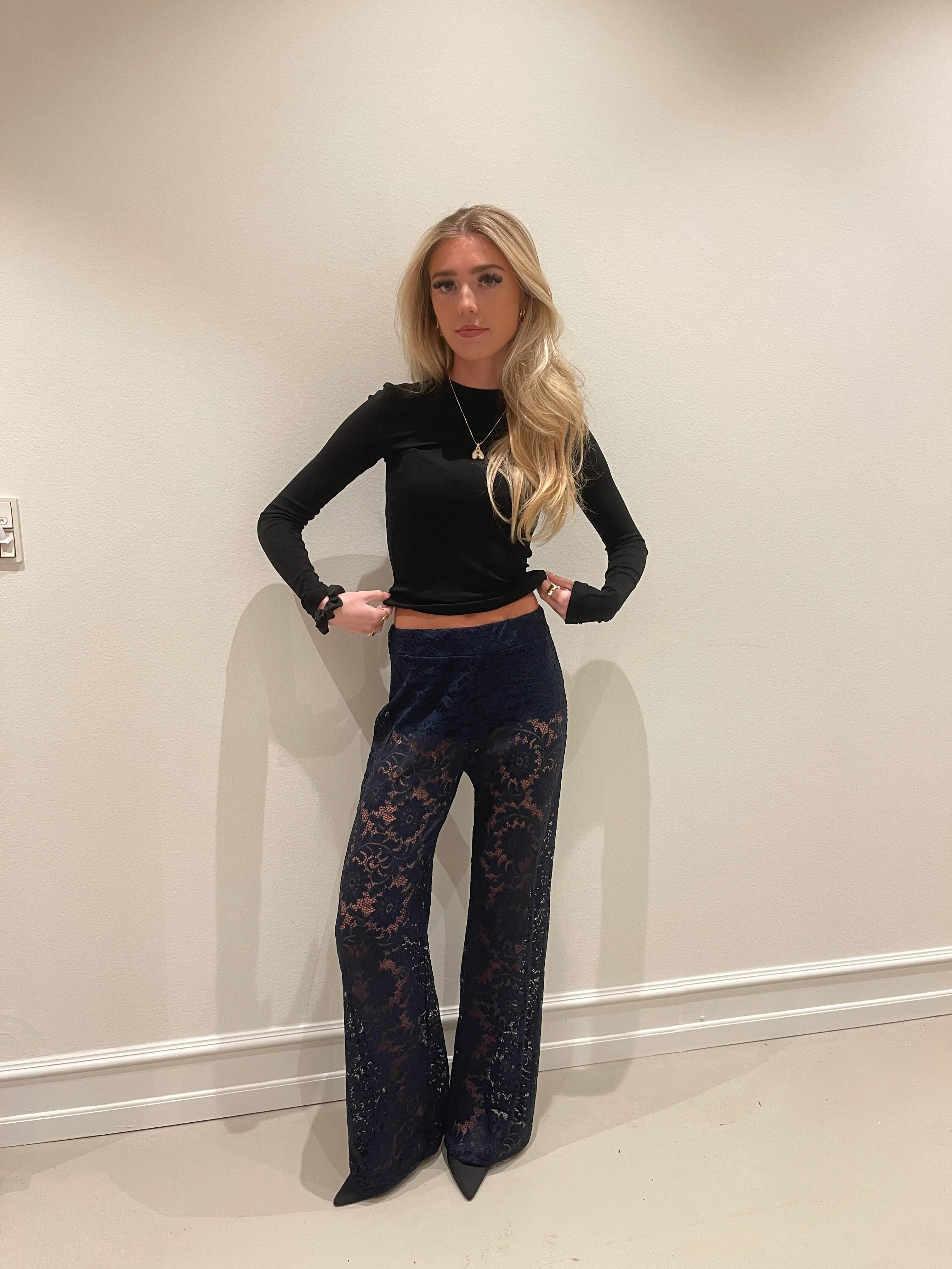 Marla lace pants - Navy 4 Marla lace pants - Navy
