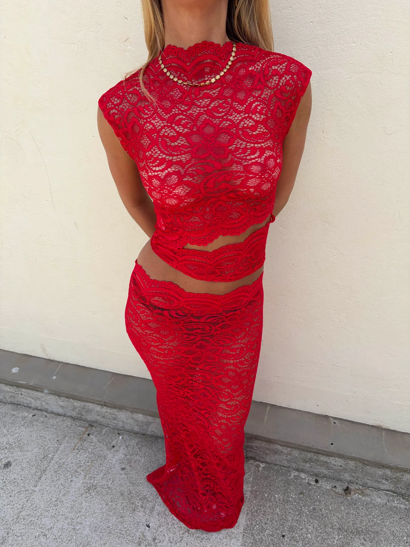 Marisole top in lace - Red 11 Marisole top in lace - Red