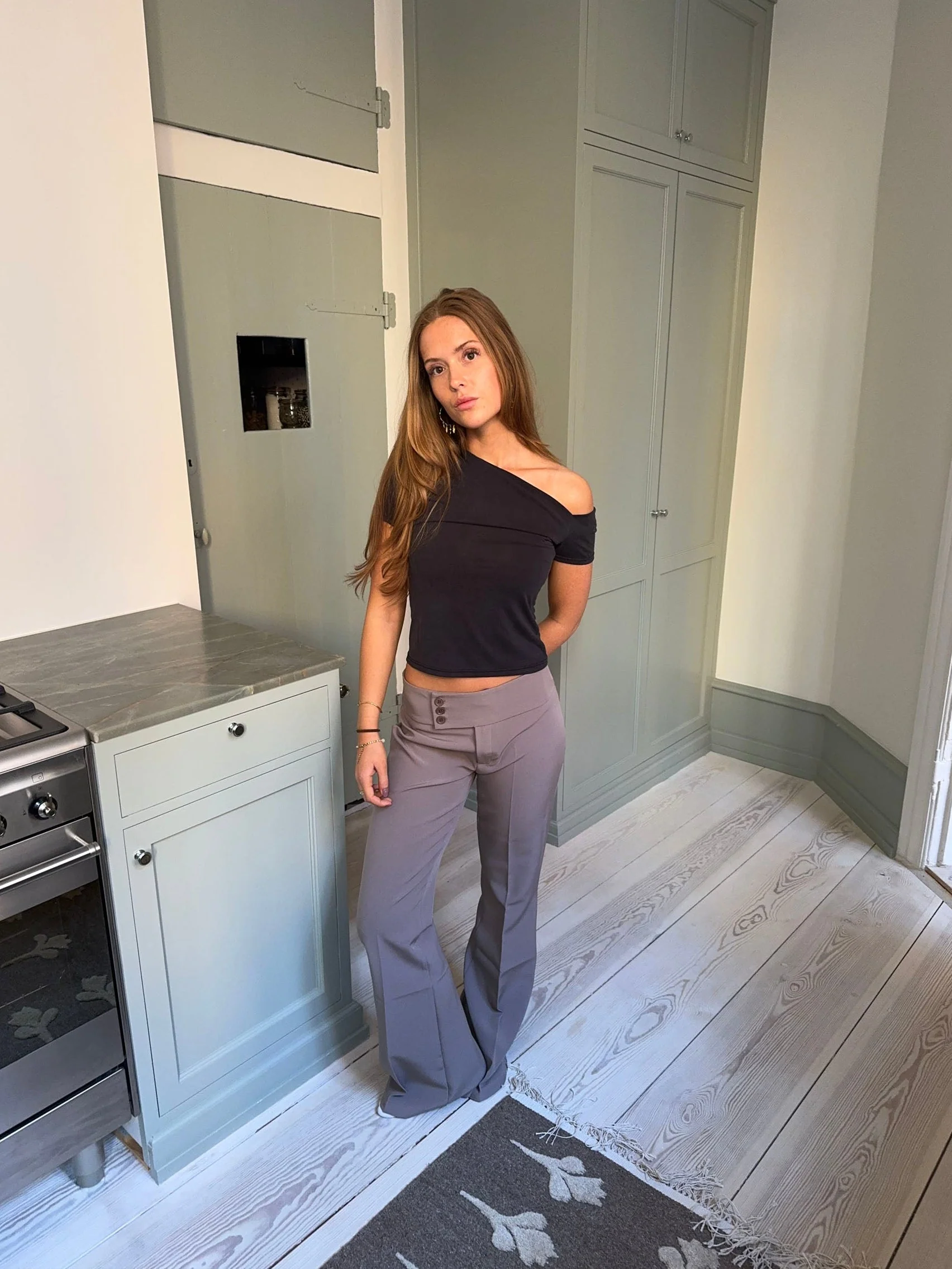Adelita low waisted suit pants - Taupe 3 Adelita low waisted suit pants - Taupe
