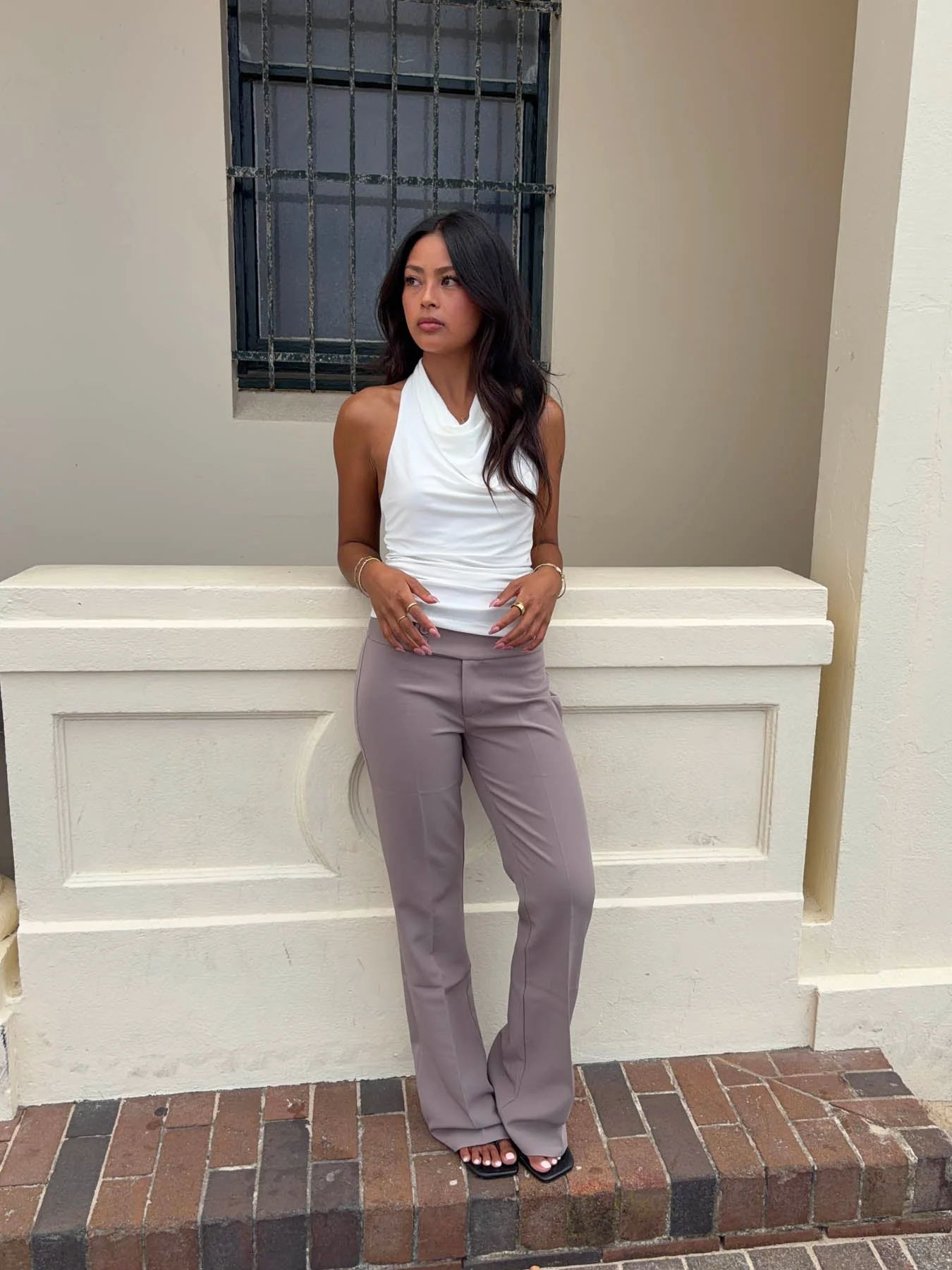 Adelita low waisted suit pants - Taupe 4 Adelita low waisted suit pants - Taupe