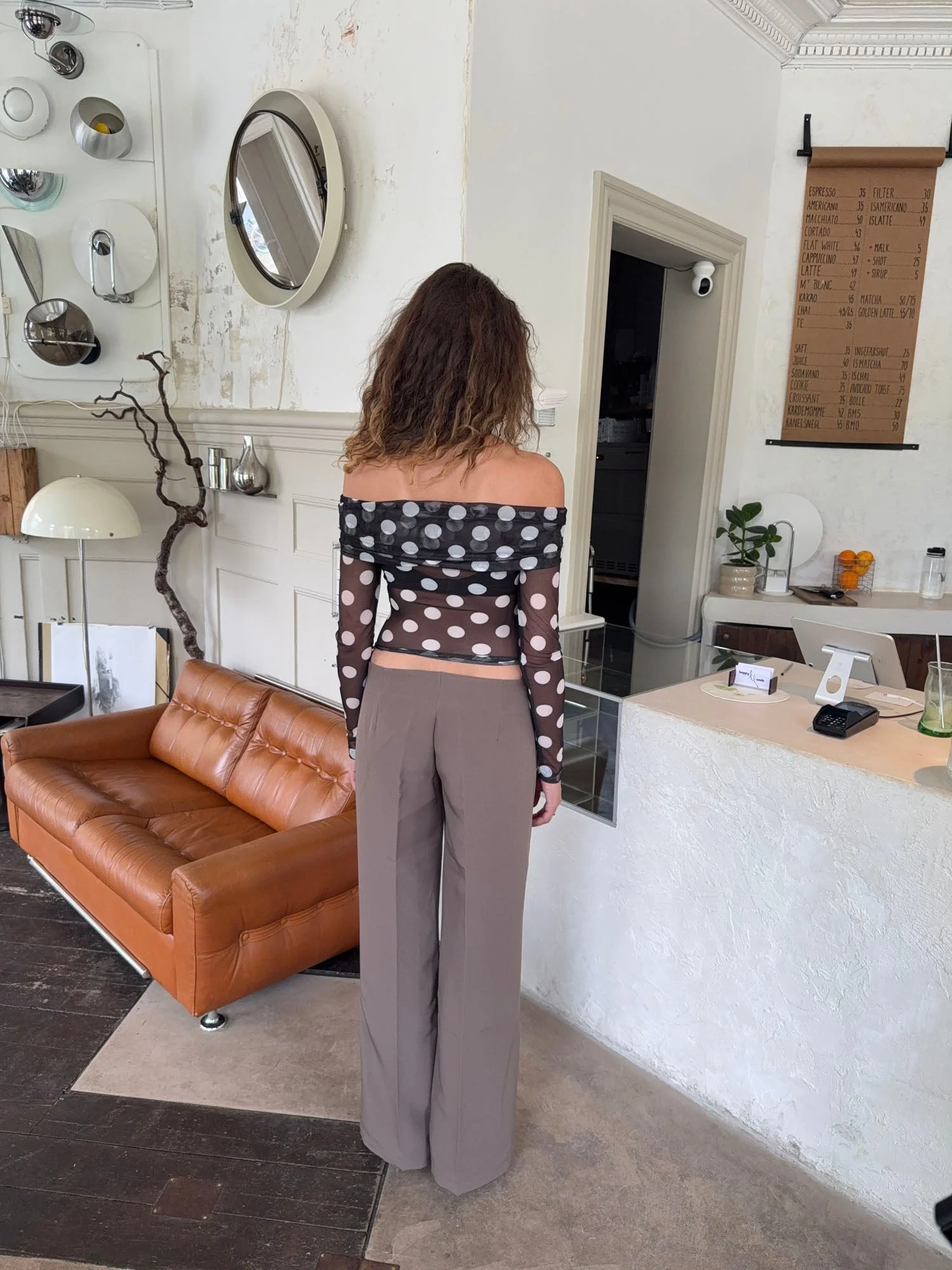 Alba off shoulder top with polka dots – Black/white 6 Alba off shoulder top with polka dots – Black/white