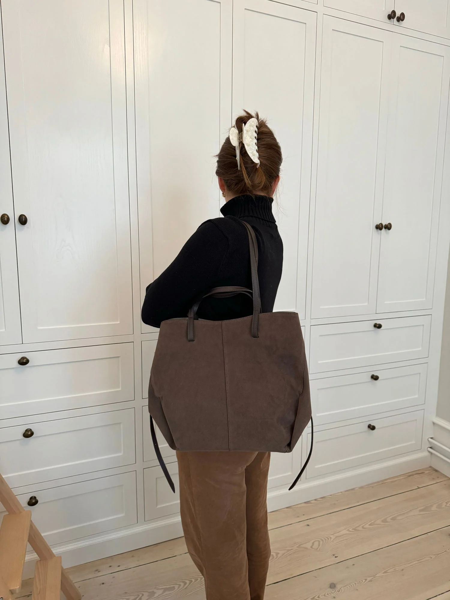 Bergen suede shoulder bag - Brown 2 Bergen suede shoulder bag - Brown