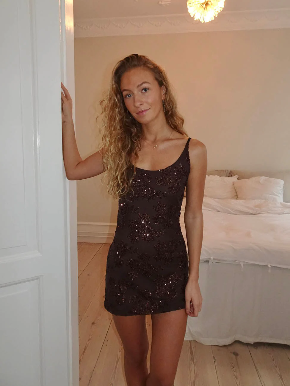 Brutona dress with sequins - Brown 4 Brutona dress with sequins - Brown