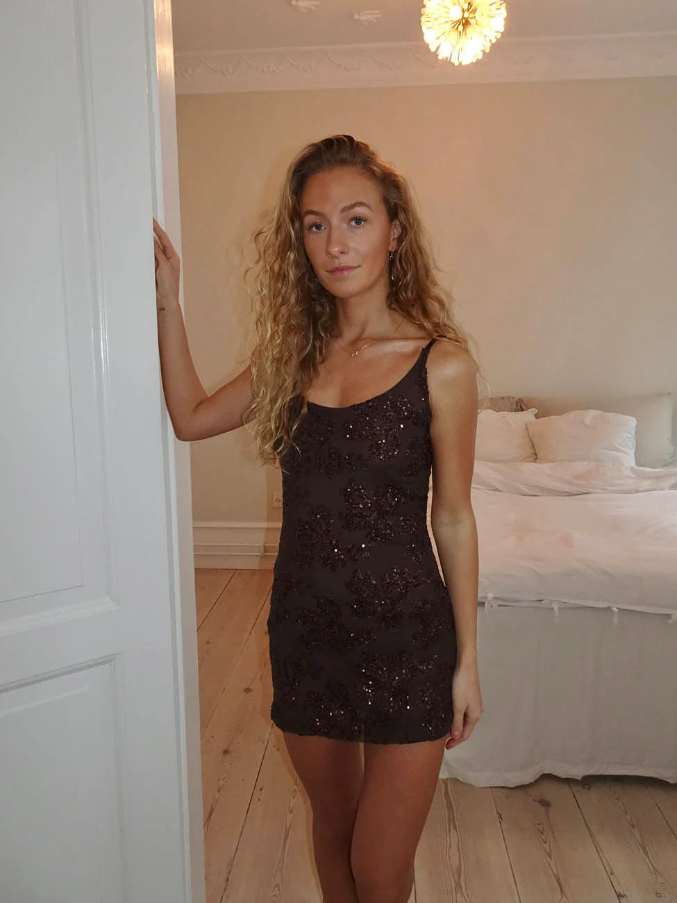 Brutona dress with sequins - Brown 8 Brutona dress with sequins - Brown