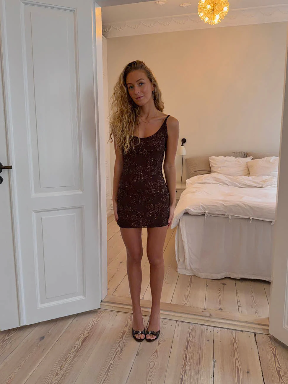 Brutona dress with sequins - Brown 9 Brutona dress with sequins - Brown