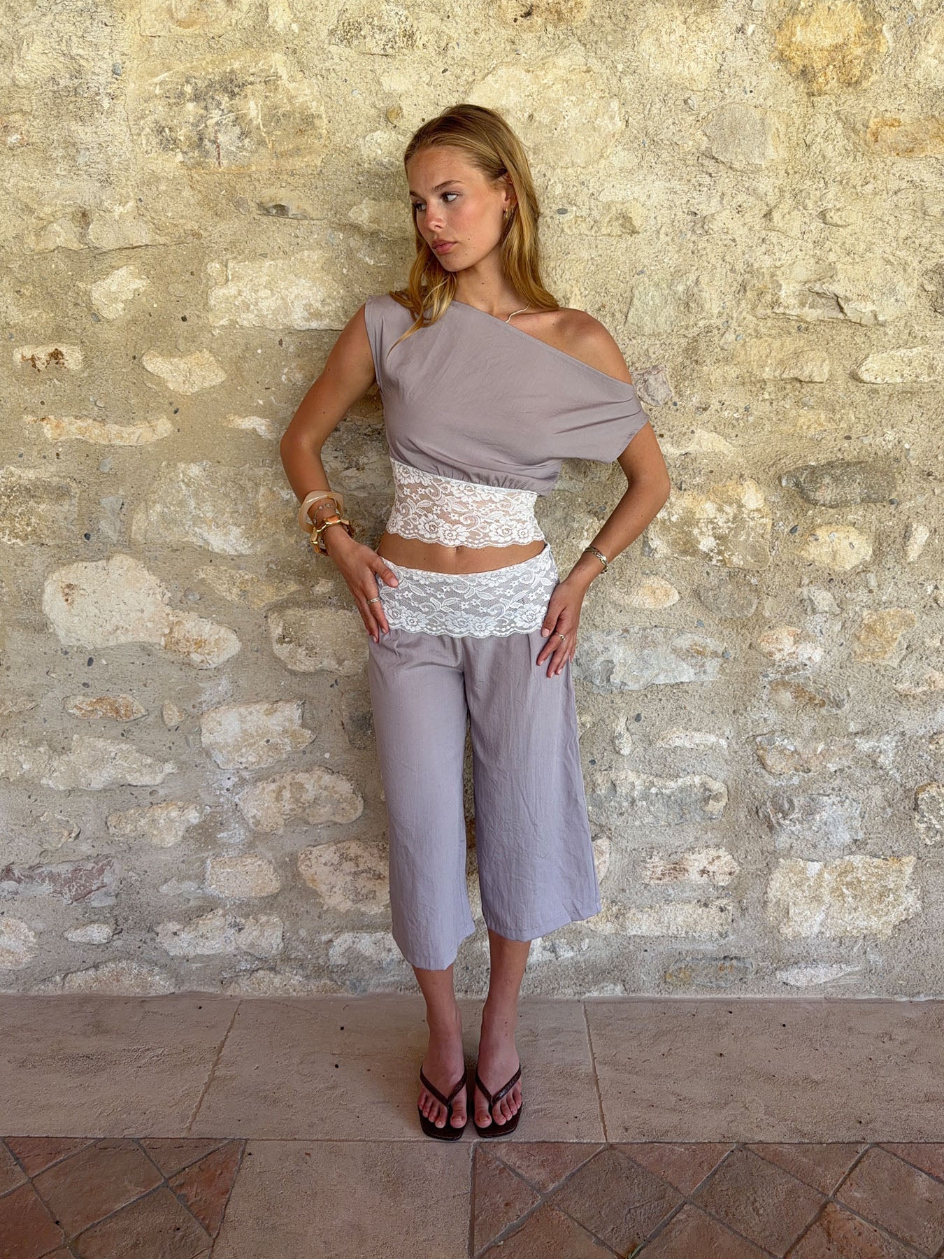 Camina loose caprishorts with lace - Beige/white 10 Camina loose caprishorts with lace - Beige/white