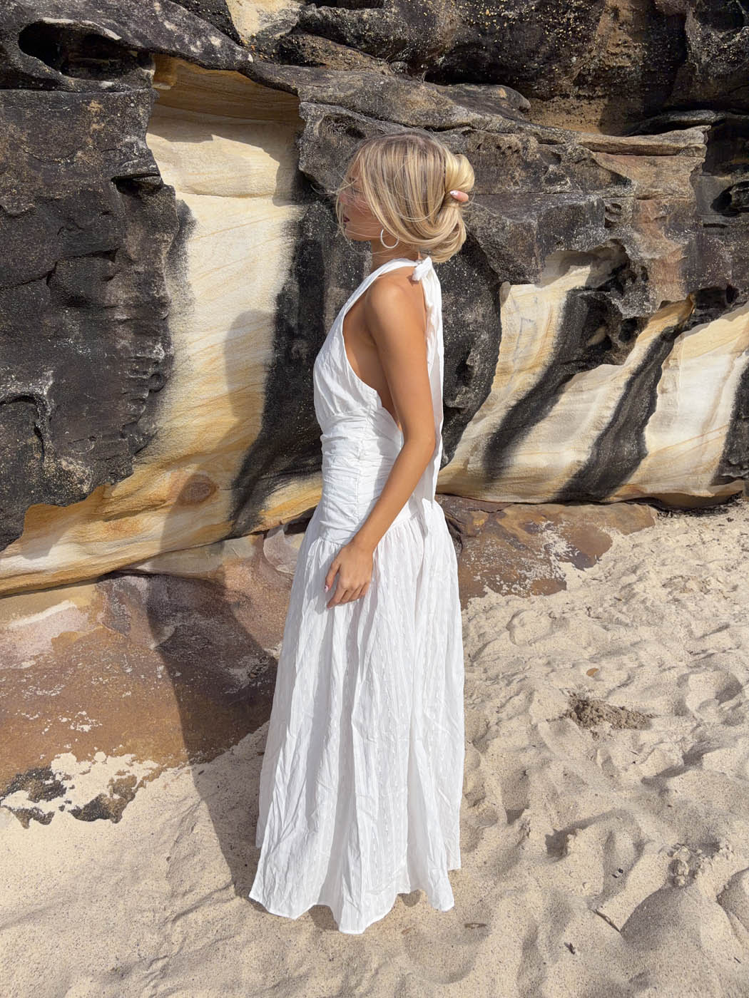 Cassy dress with open back - White 13 Cassy dress with open back - White