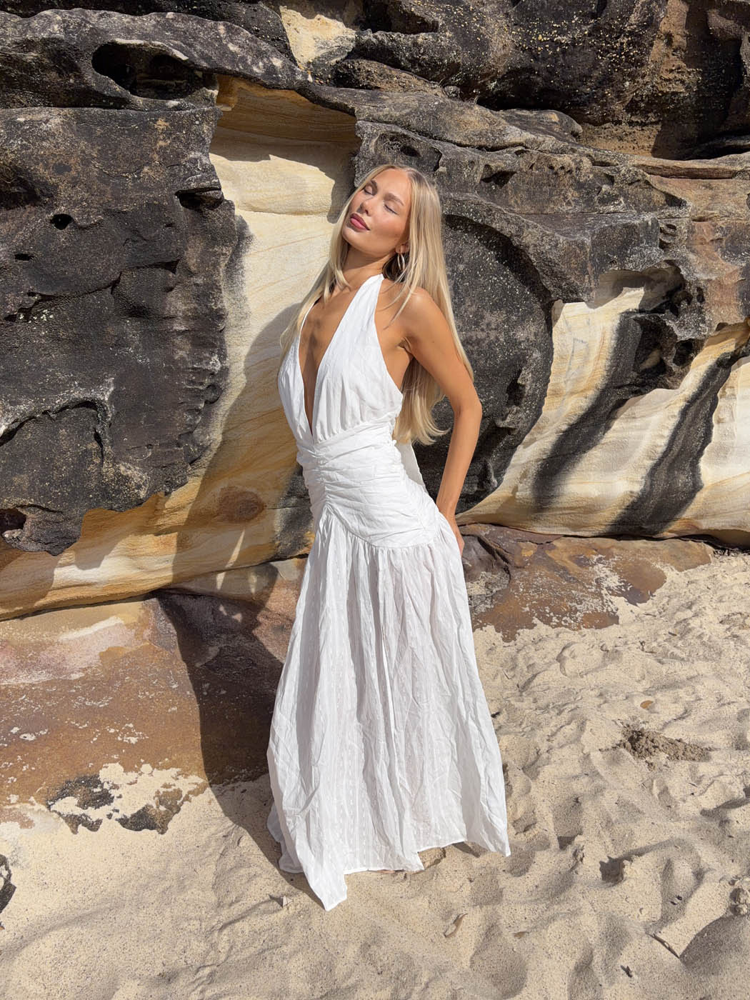 Cassy dress with open back - White 7 Cassy dress with open back - White
