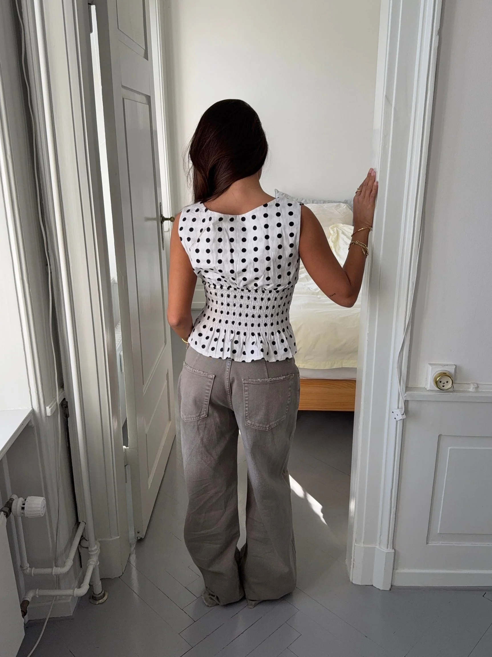 Cathrine smock polka dotted top - White/black 12 Cathrine smock polka dotted top - White/black