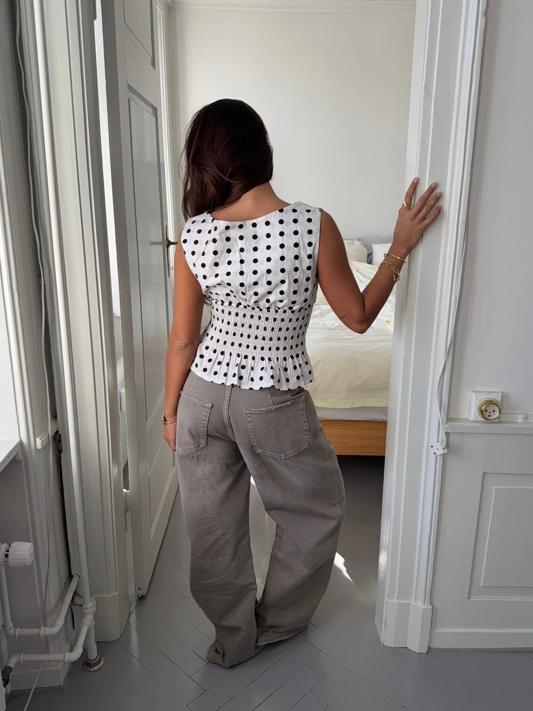 Cathrine smock polka dotted top - White/black 3 Cathrine smock polka dotted top - White/black