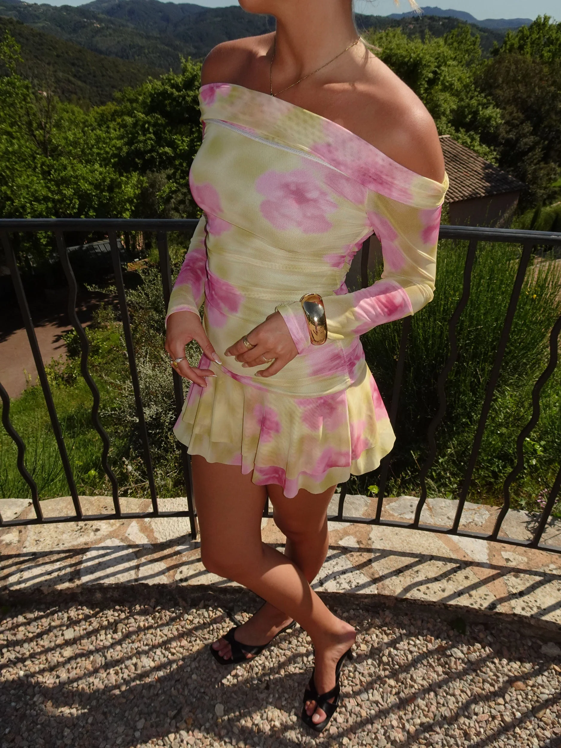 Chila dress with flowers – Yellow/pink 2 Chila dress with flowers – Yellow/pink