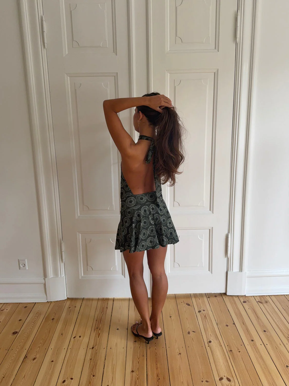 Kaiana dress with open back – Dark green 9 Kaiana dress with open back – Dark green