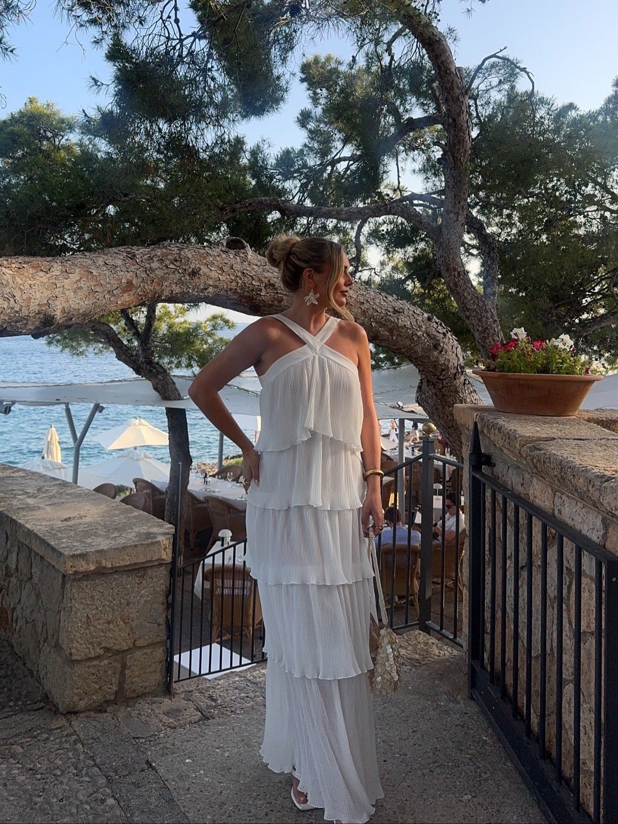 Daicy dress with ruffles - White 1 Daicy dress with ruffles - White