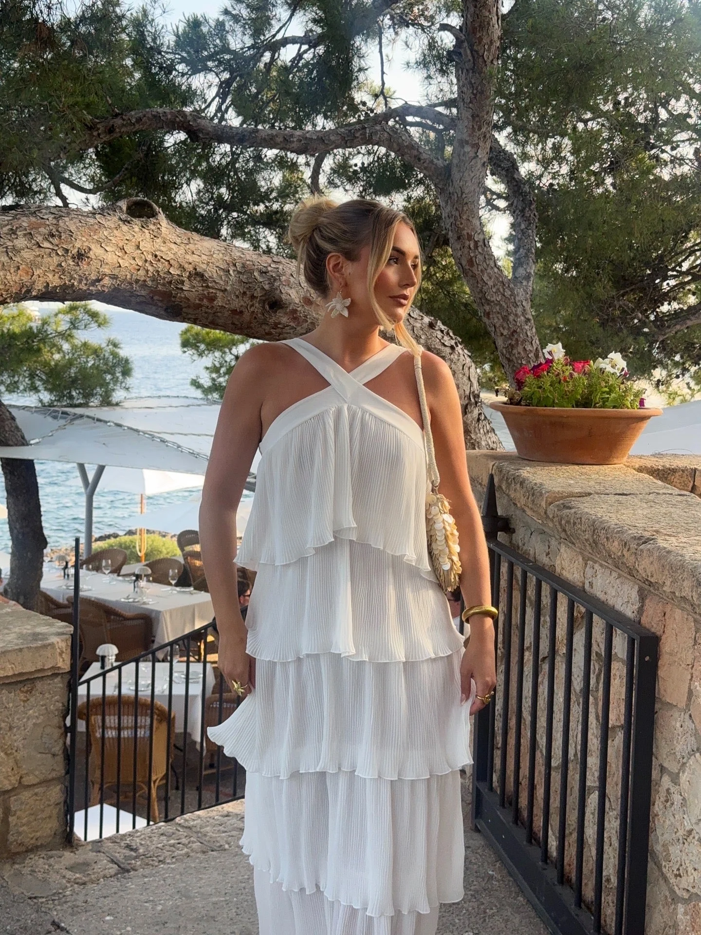 Daicy dress with ruffles - White 3 Daicy dress with ruffles - White