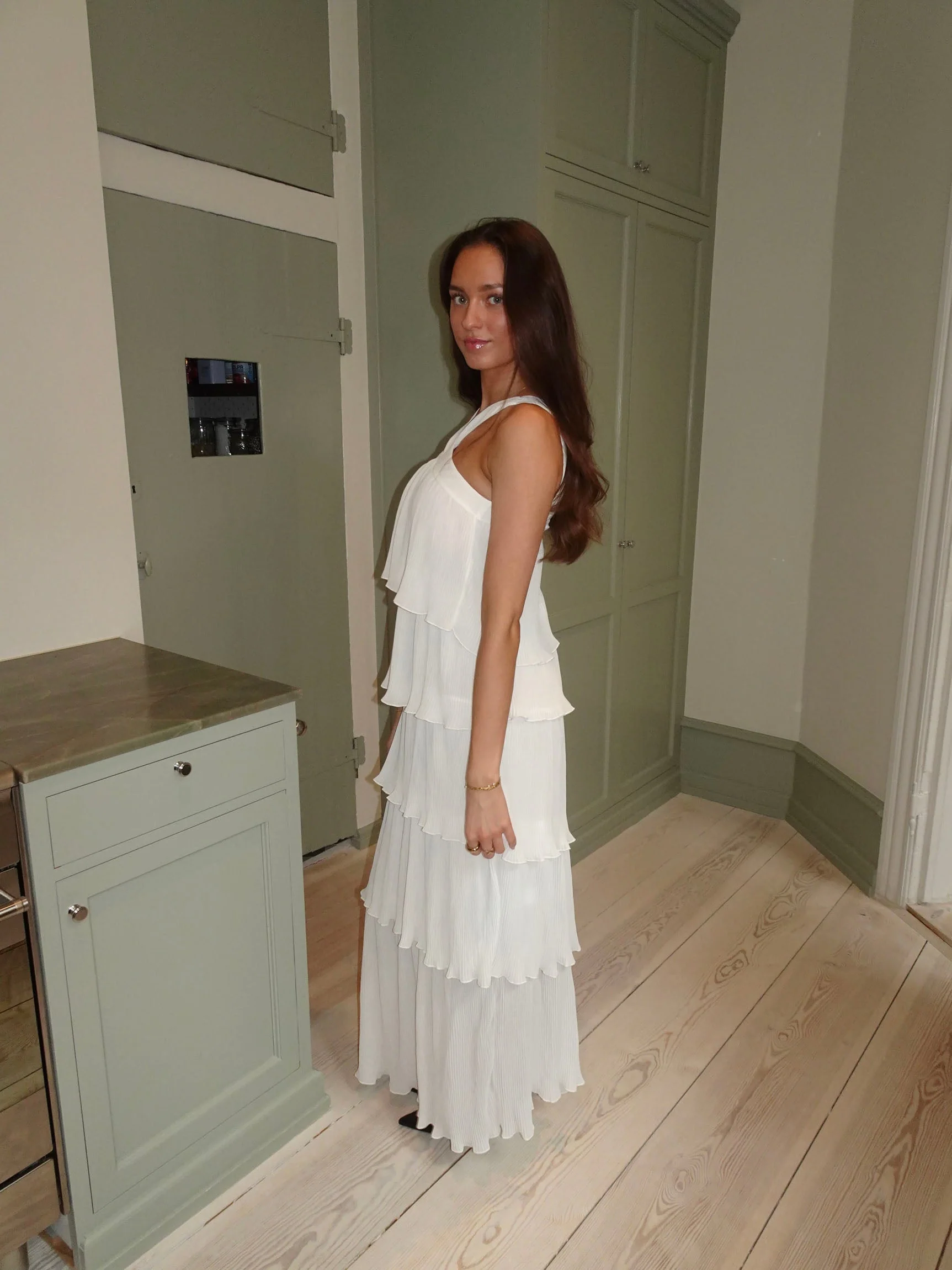 Daicy dress with ruffles - White 8 Daicy dress with ruffles - White
