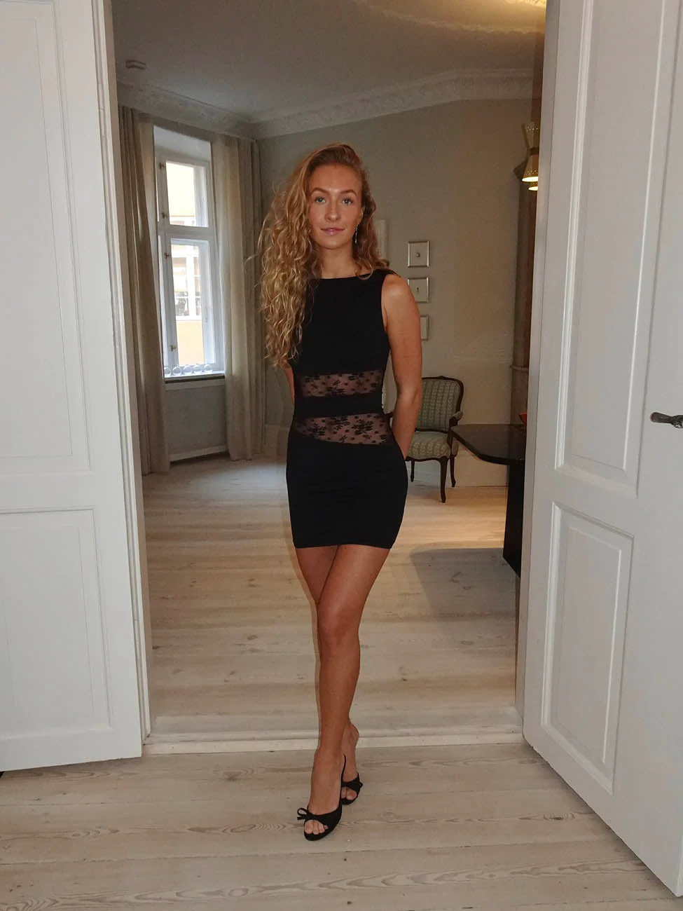 Ellatia dress with lace - Black 7 Ellatia dress with lace - Black