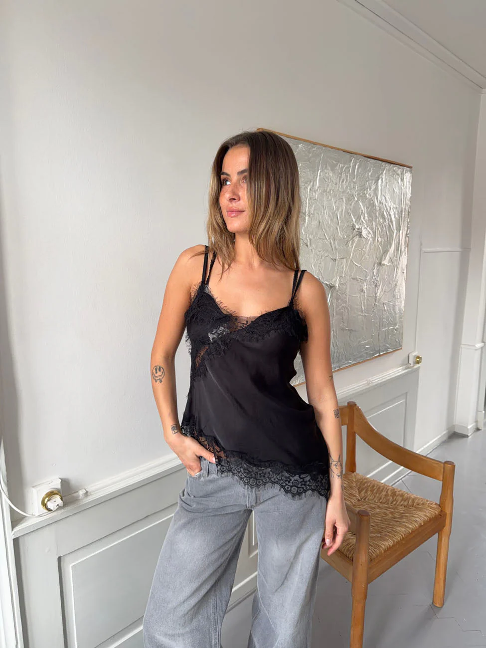 Dixia top with lace - Black 4 Dixia top with lace - Black