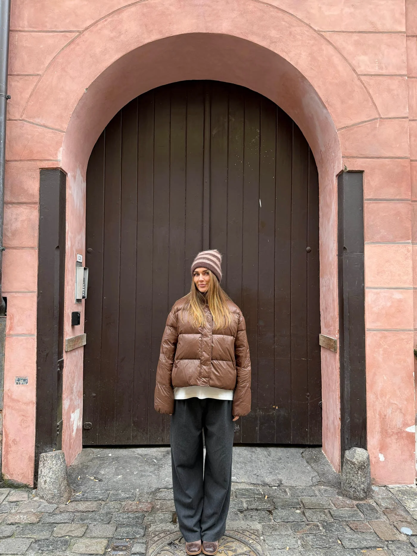 Elin puffer jacket - Brown 3 Elin puffer jacket - Brown