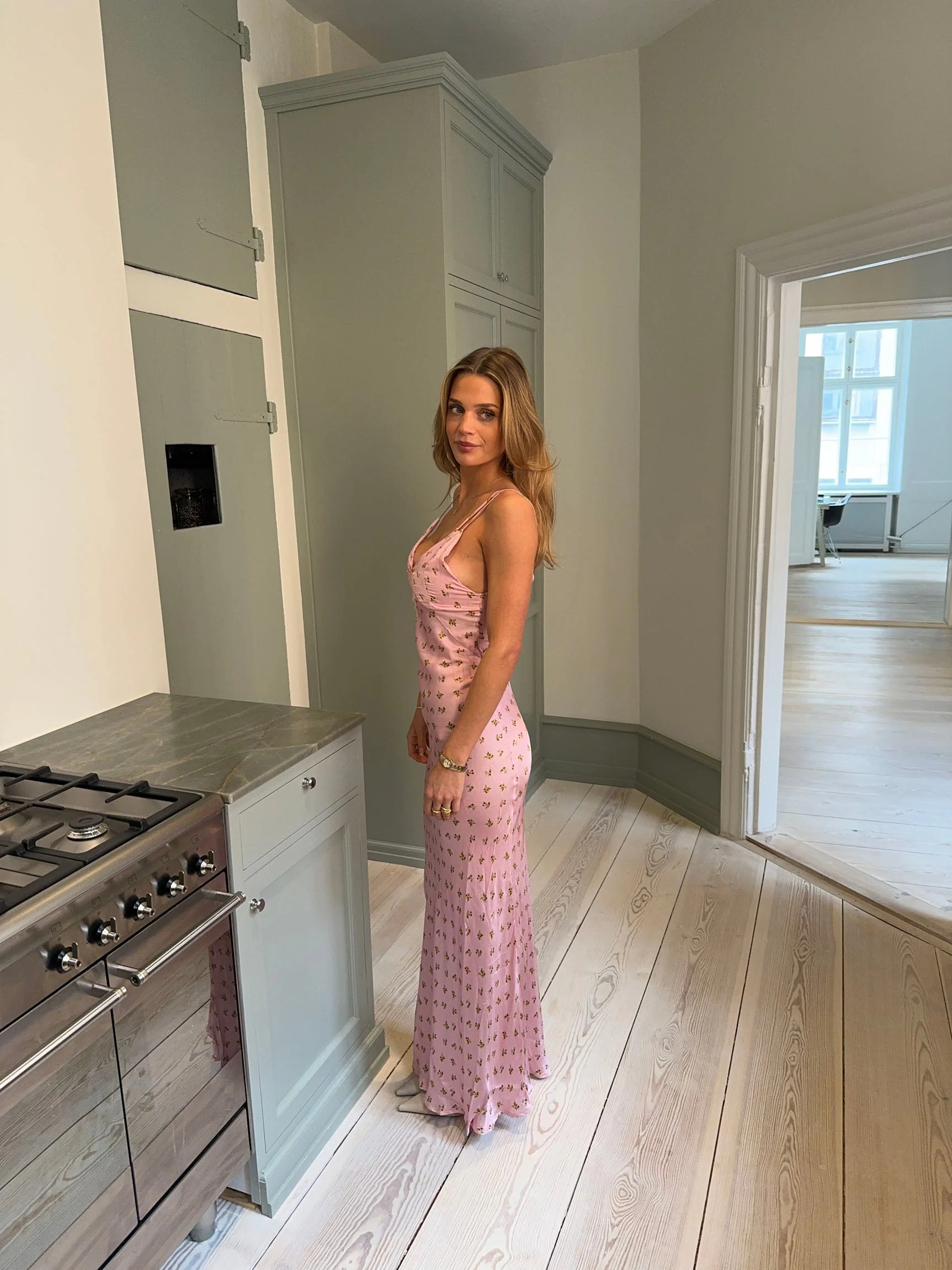 Emily dress with flowers - Pink 7 Emily dress with flowers - Pink