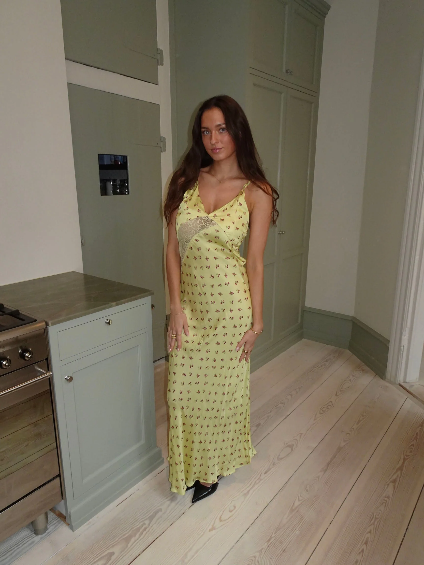 Emily dress with flowers - Yellow 6 Emily dress with flowers - Yellow