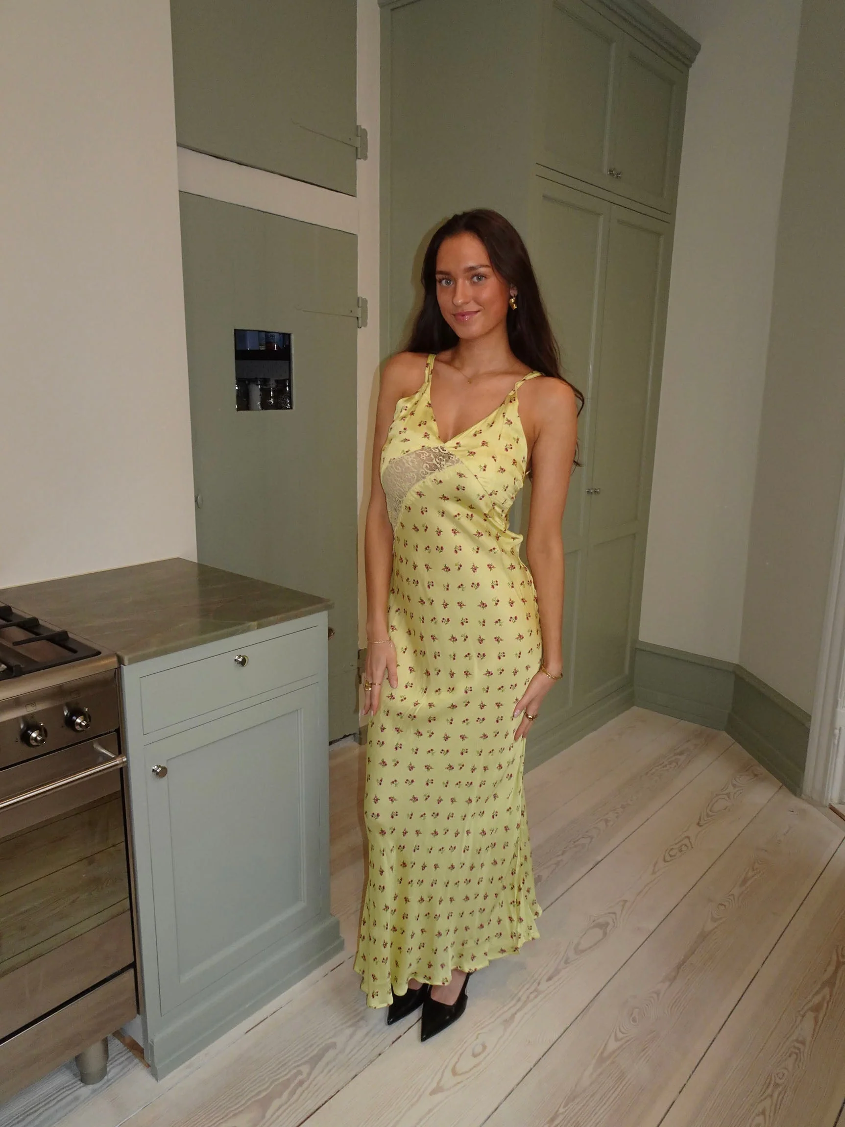 Emily dress with flowers - Yellow 9 Emily dress with flowers - Yellow