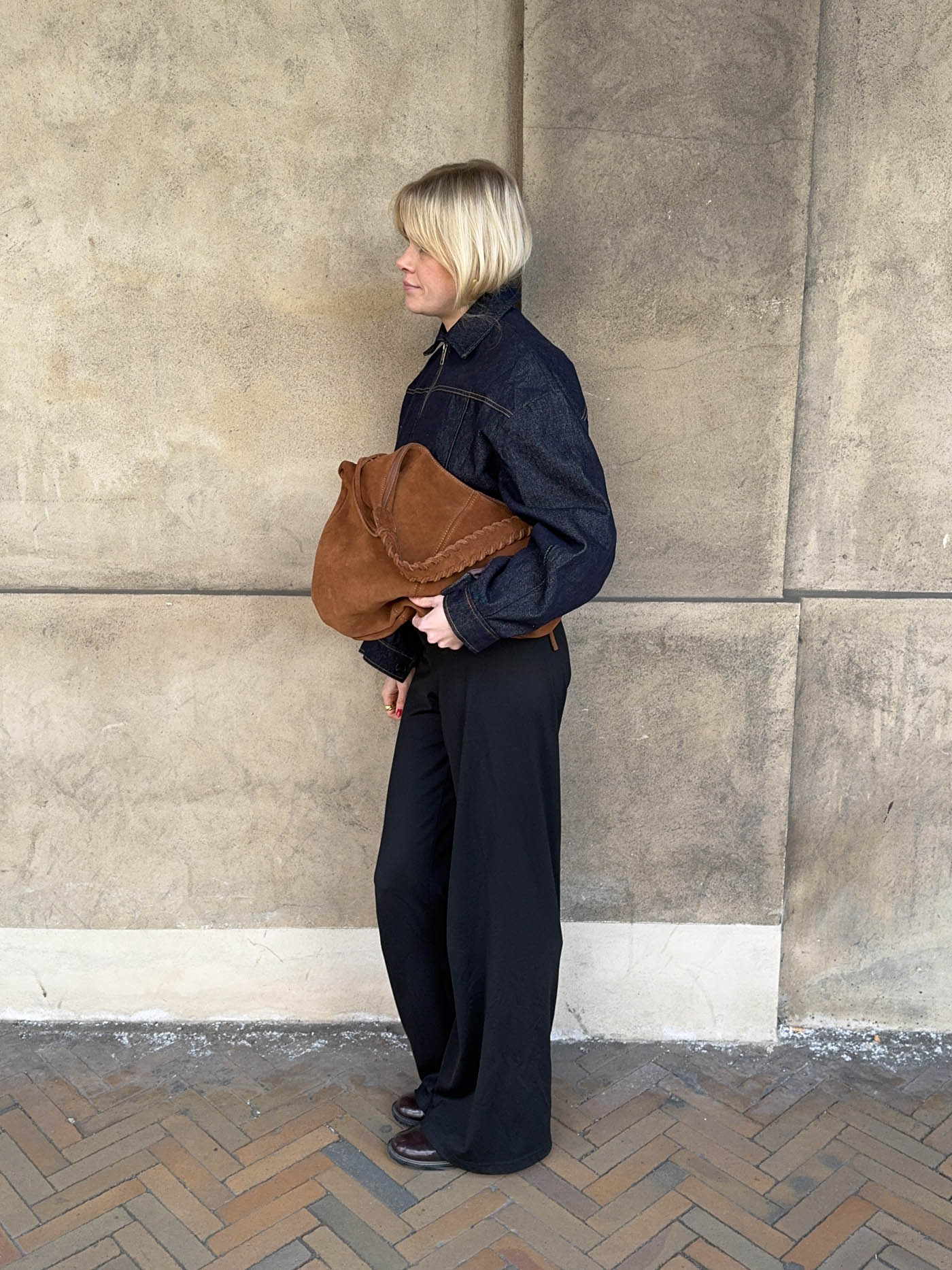 Fiala bag in suede - Brown 11 Fiala bag in suede - Brown
