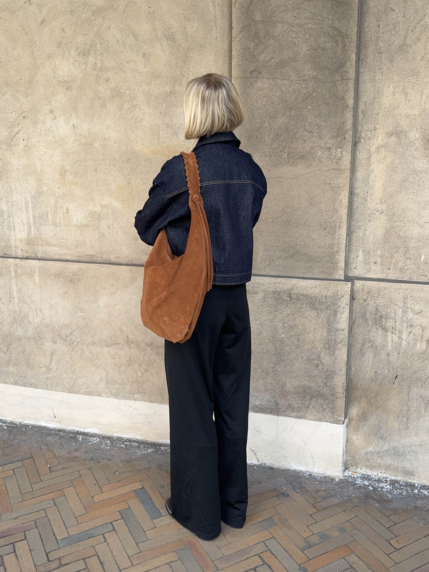 Fiala bag in suede - Brown 8 Fiala bag in suede - Brown
