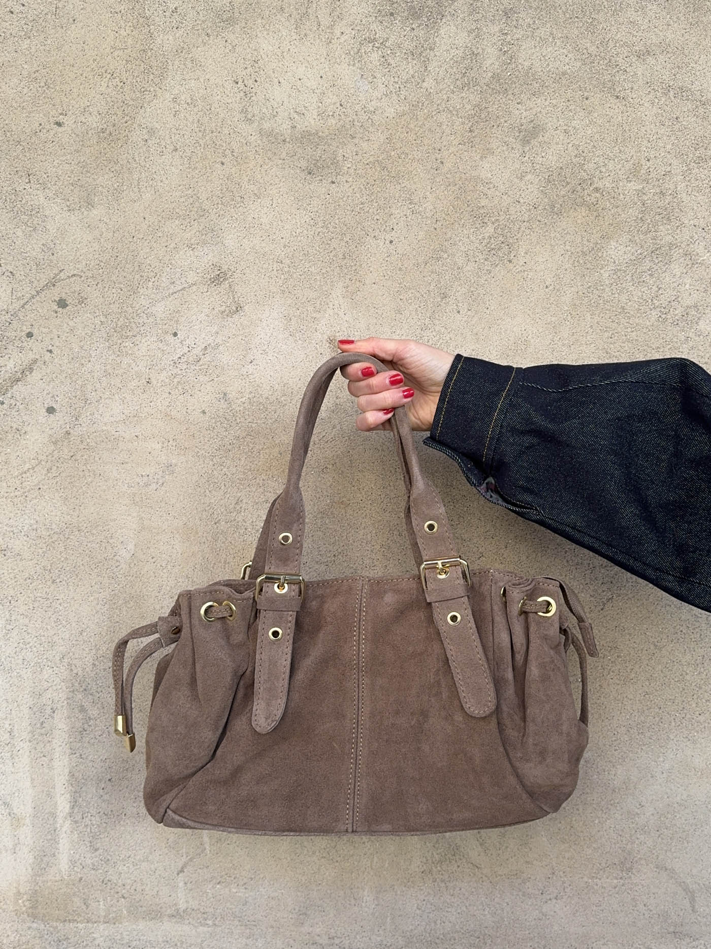 Mura bag in suede leather - Taupe 11 Mura bag in suede leather - Taupe