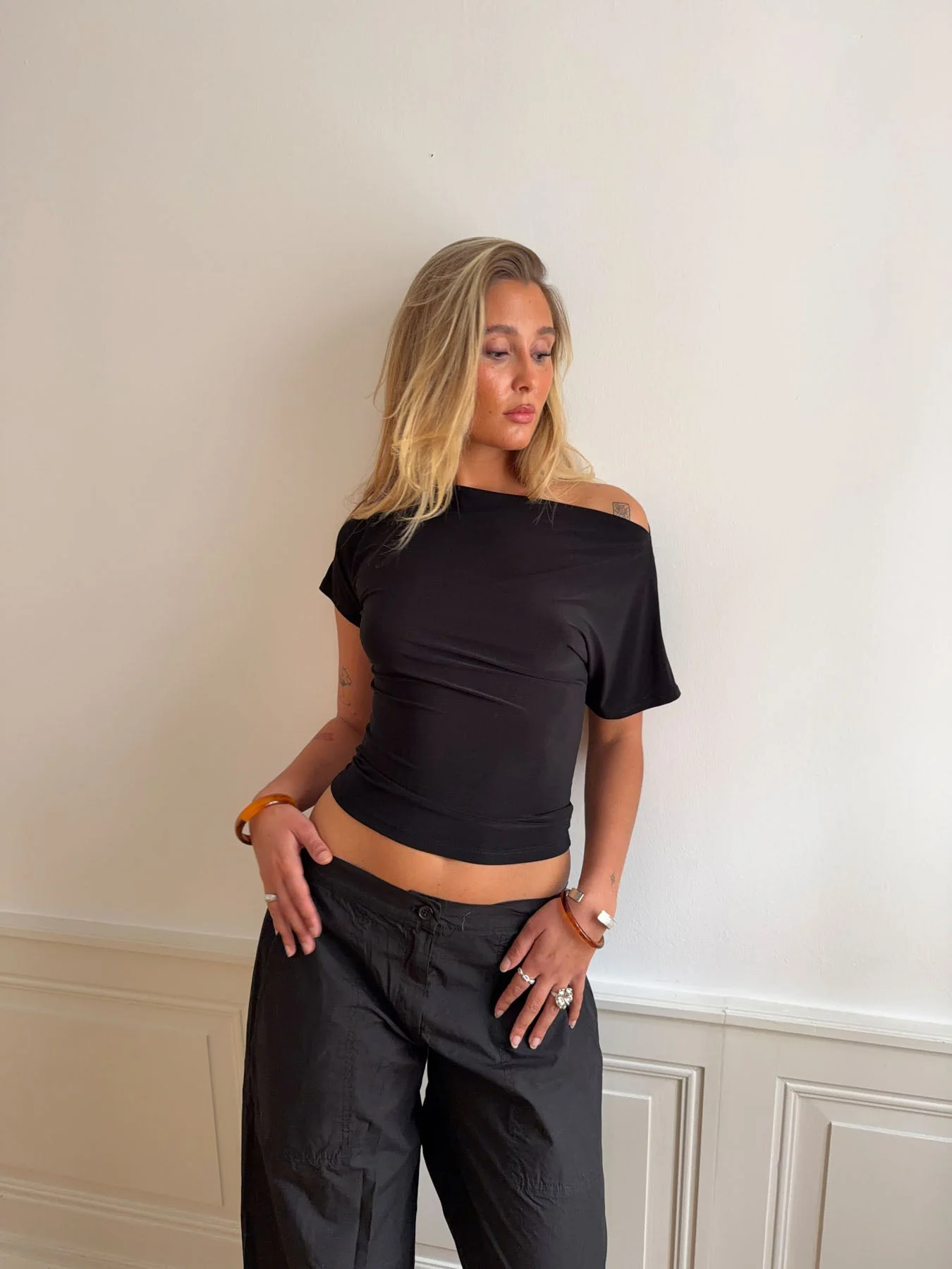Florine fitted t-shirt - Black 19 Florine fitted t-shirt - Black