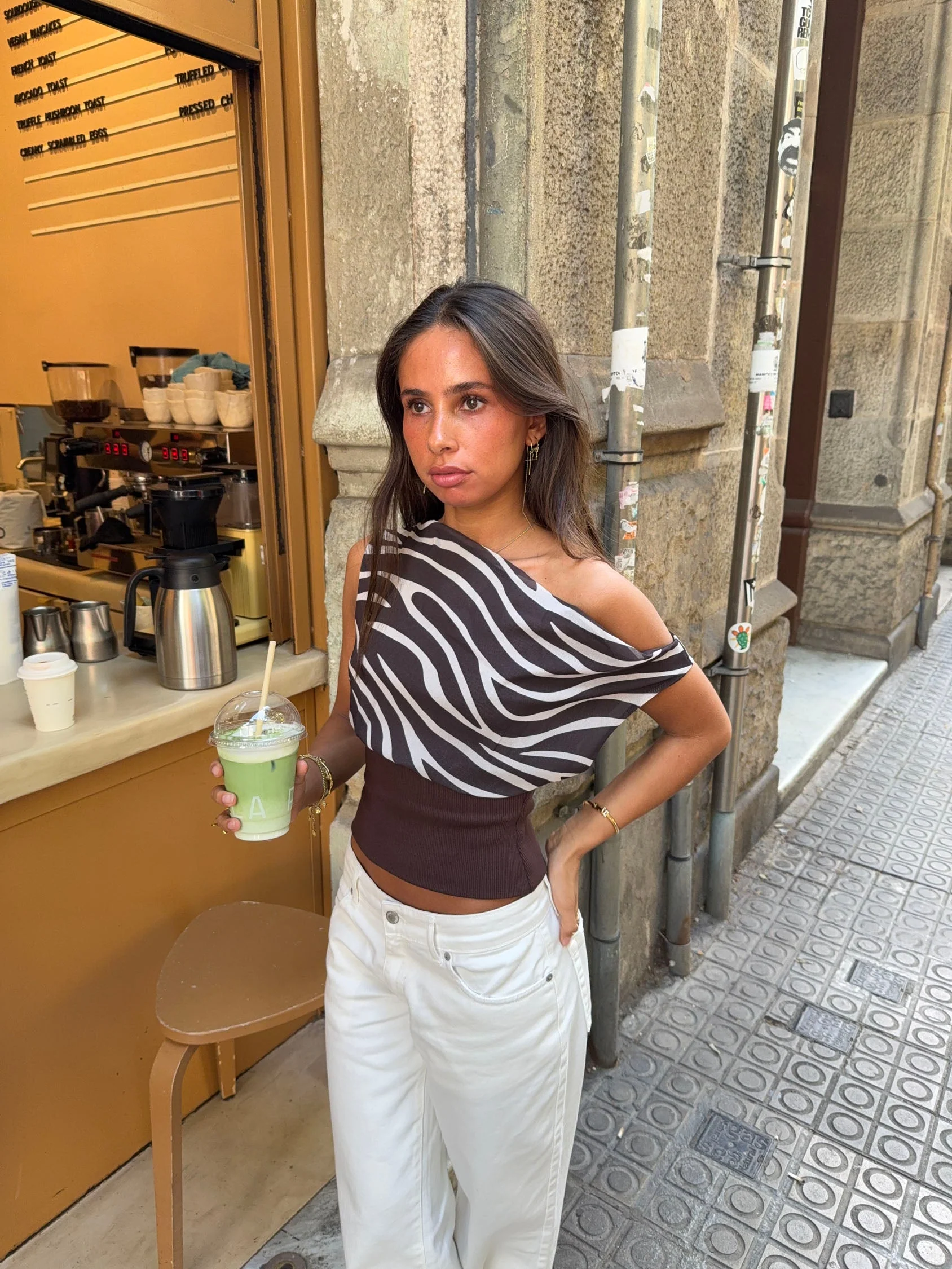 Kimmie top with zebra print - Brown/white 8 Kimmie top with zebra print - Brown/white