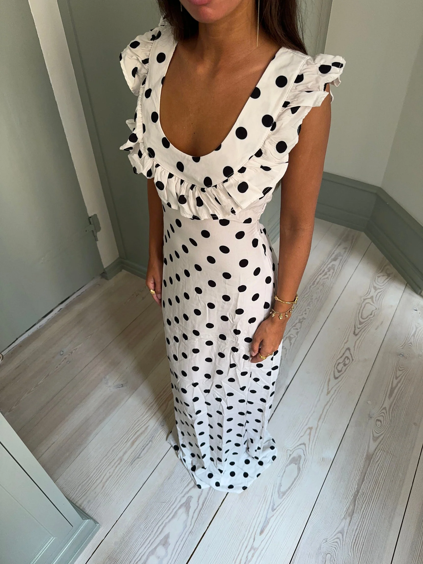 Luna dress with polka dots - Off White/black 2 Luna dress with polka dots - Off White/black