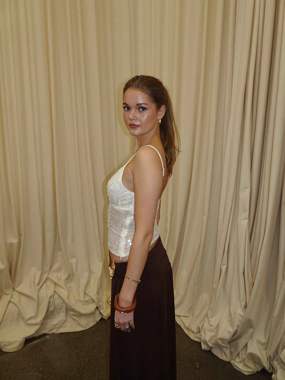 Lelija top with sequins - Beige 8 Lelija top with sequins - Beige