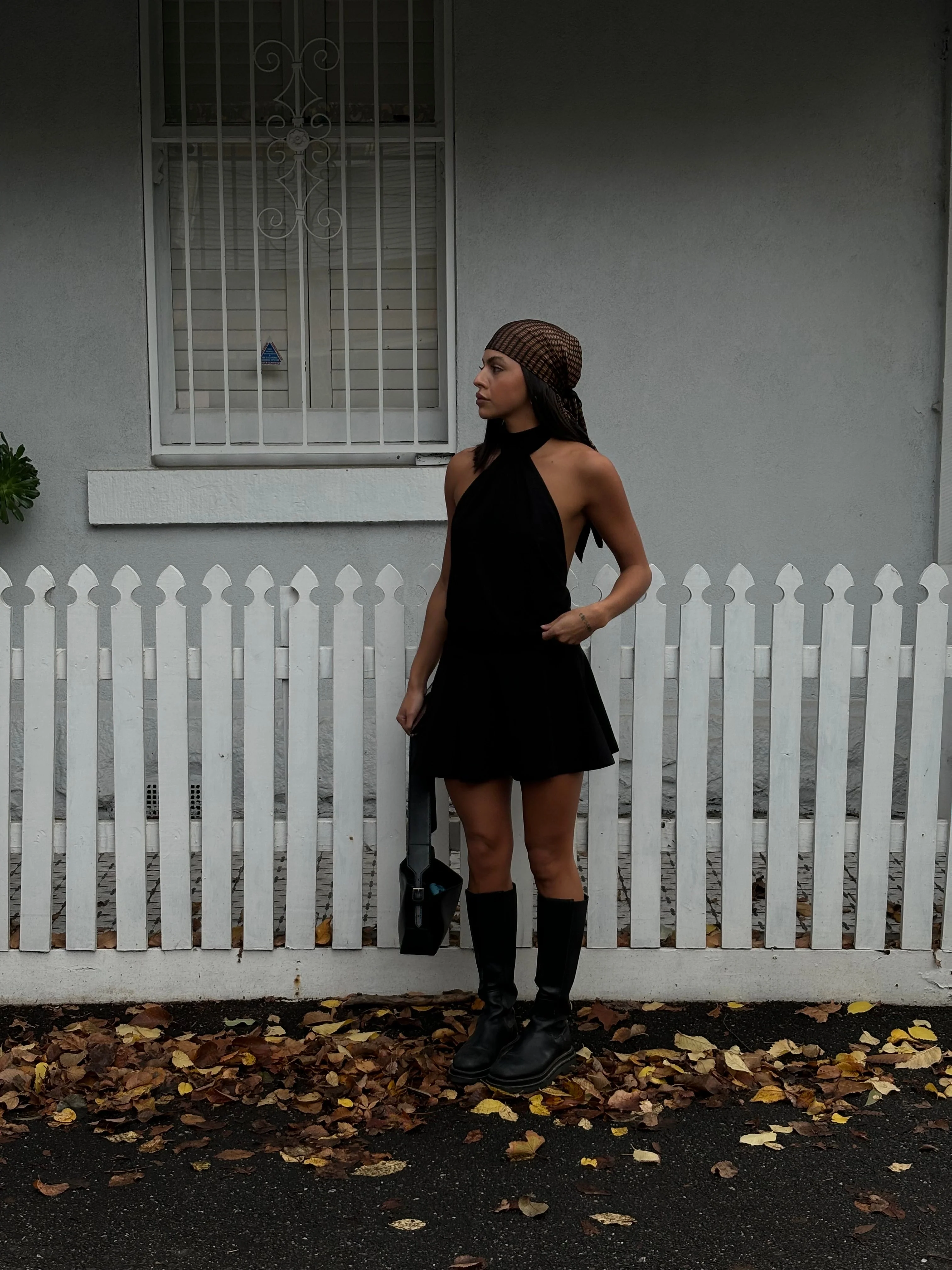 Kaiana dress with open back - Black 13 Kaiana dress with open back - Black