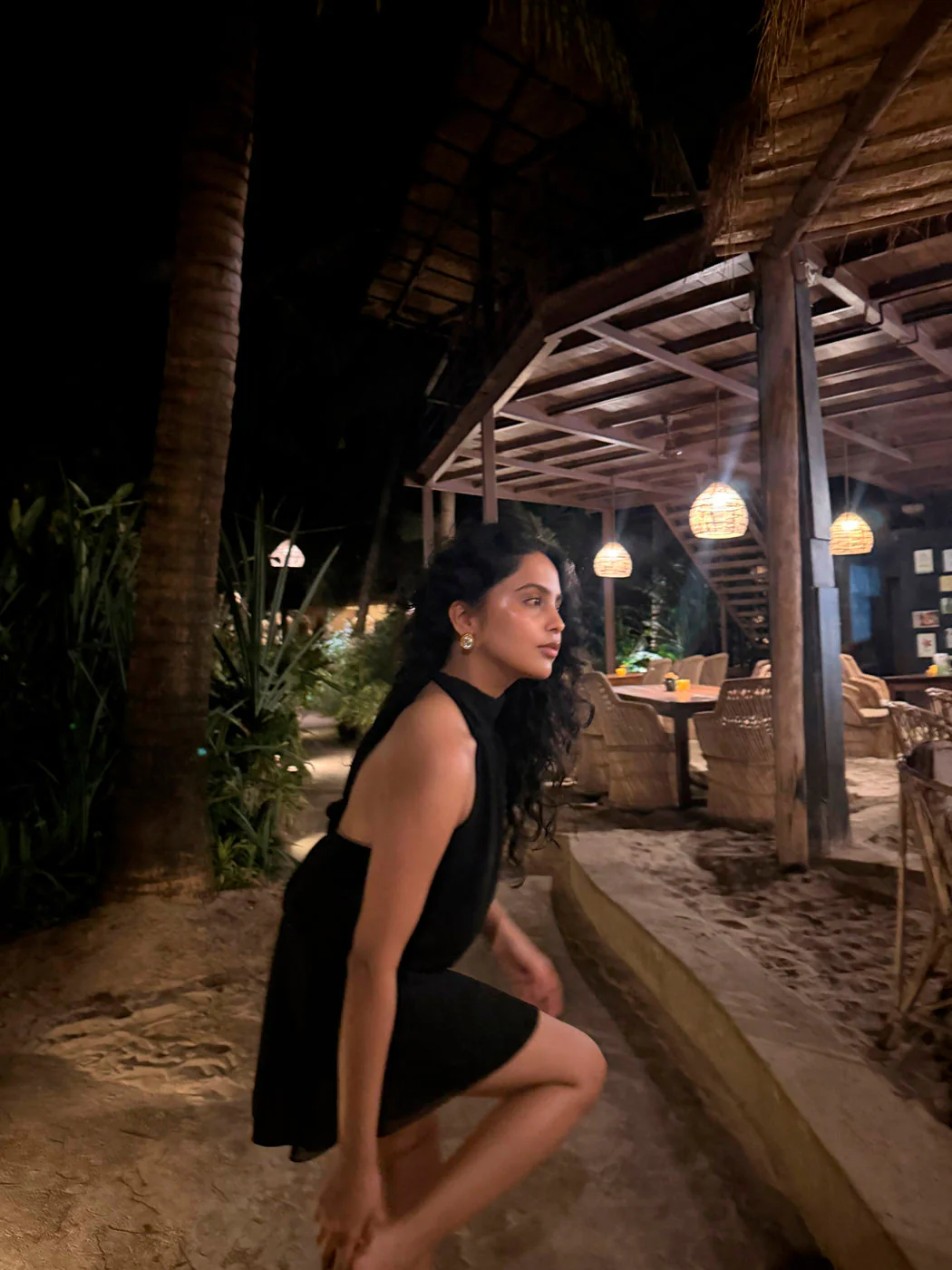 Kaiana dress with open back - Black 5 Kaiana dress with open back - Black