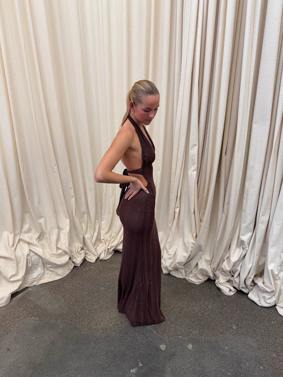 Sotina dress with glitter - Brown 21 Sotina dress with glitter - Brown