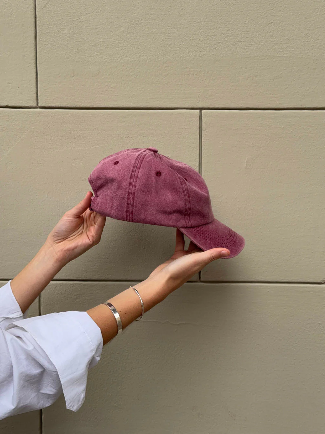 Feline cap - Red 11 Feline cap - Red