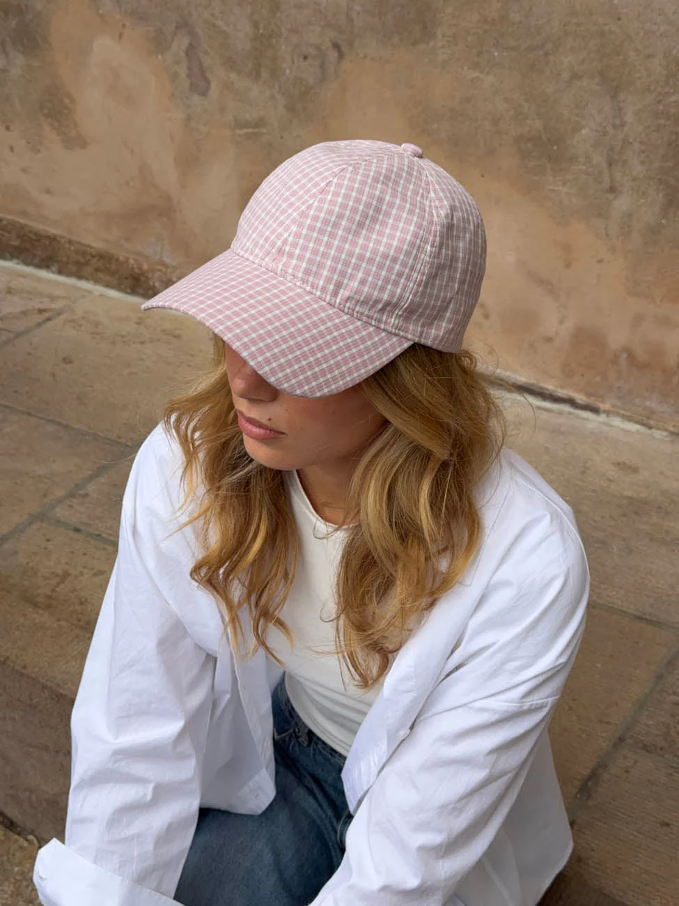 Feline cap with checkers - Light pink/white 2 Feline cap with checkers - Light pink/white