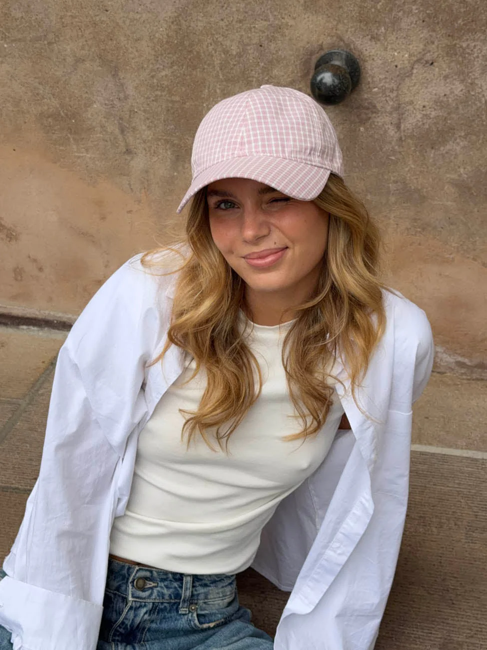 Feline cap with checkers - Light pink/white 7 Feline cap with checkers - Light pink/white