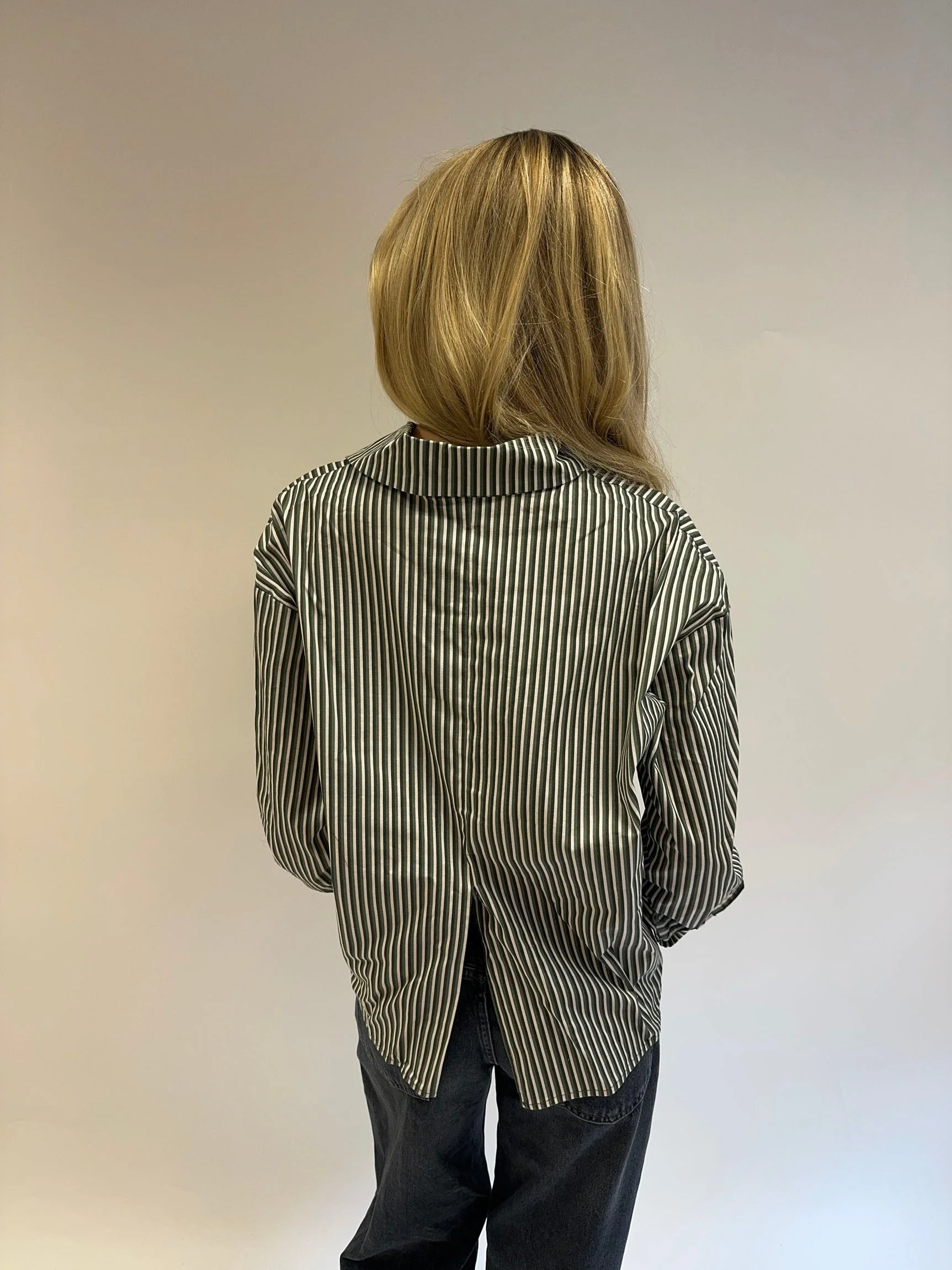 Kendall button shirt with stripes - Khaki/white 3 Kendall button shirt with stripes - Khaki/white
