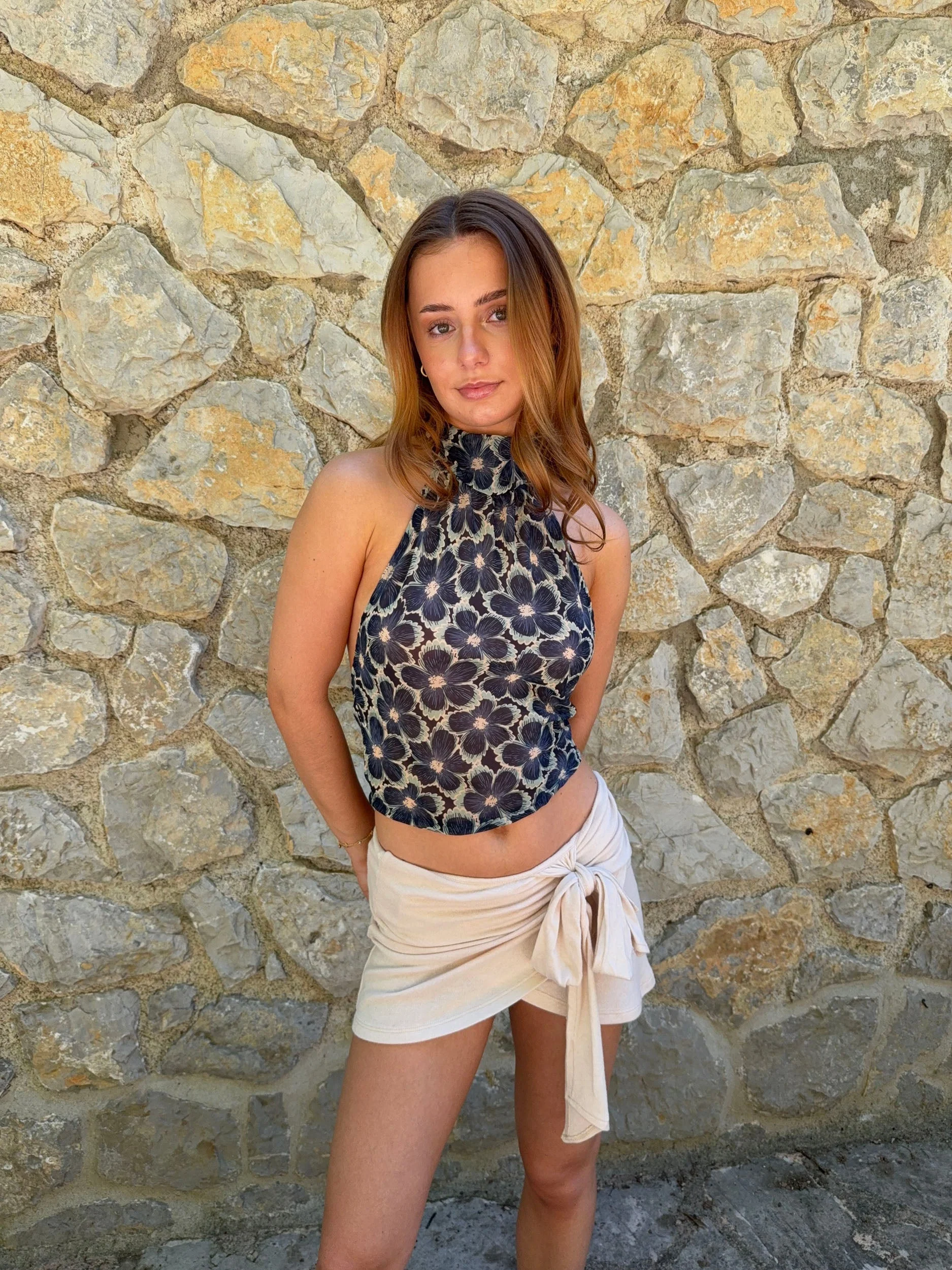 Zira top with floral pattern - Blue 8 Zira top with floral pattern - Blue