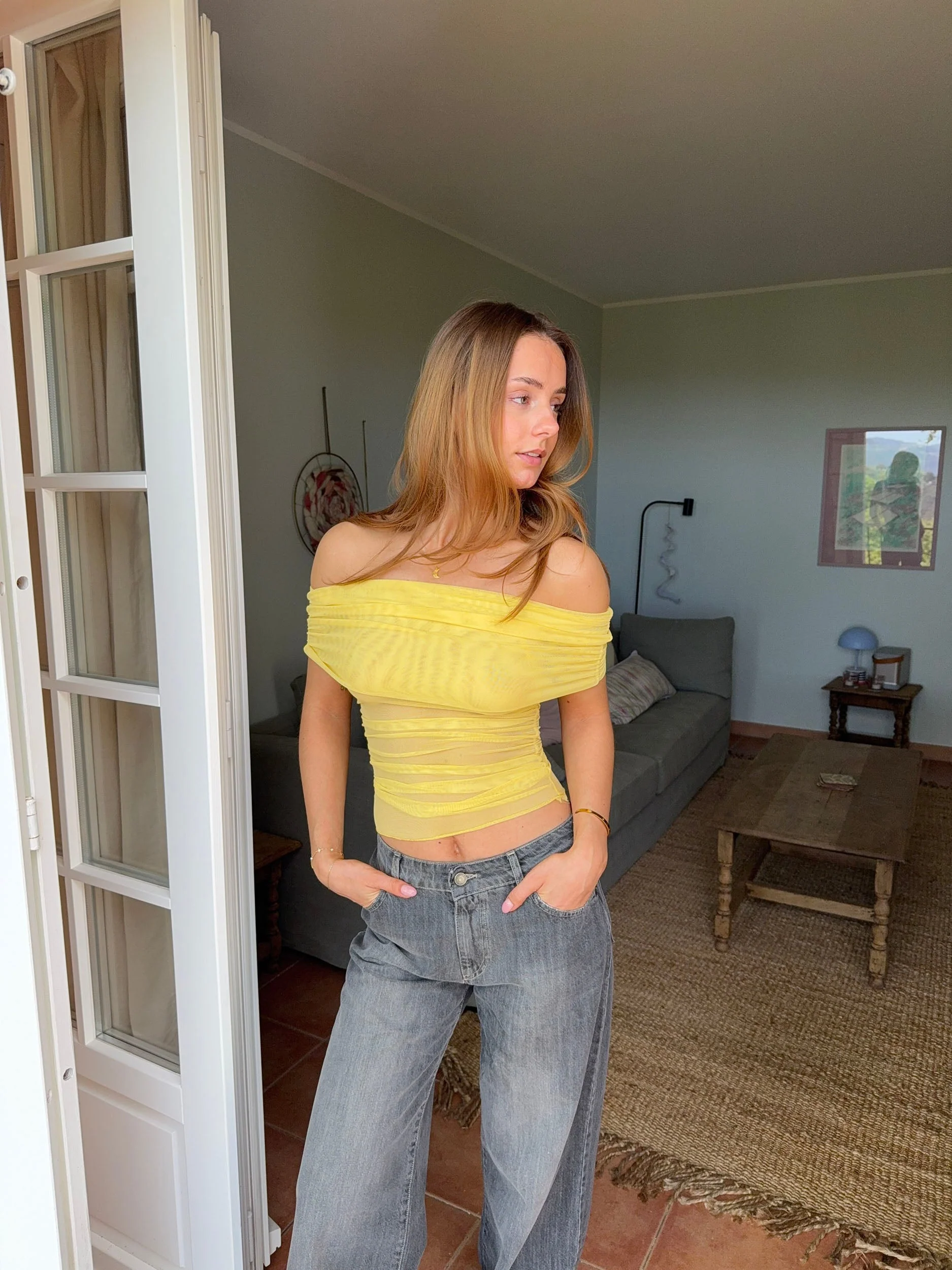 Victoire off shoulder top in mesh - Yellow 4 Victoire off shoulder top in mesh - Yellow