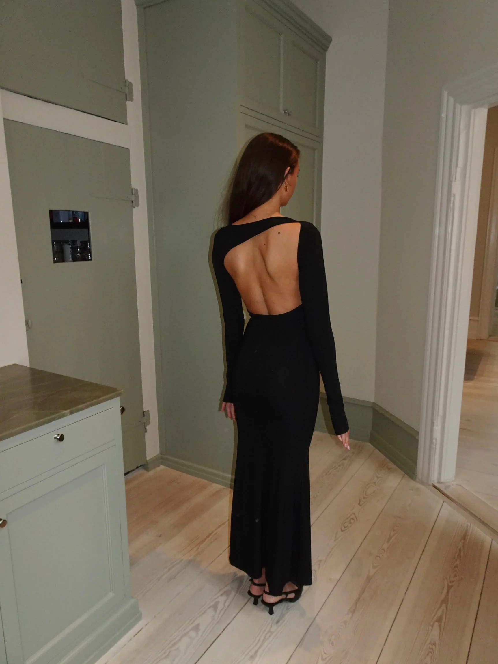 Lisa maxi dress - Black 6 Lisa maxi dress - Black