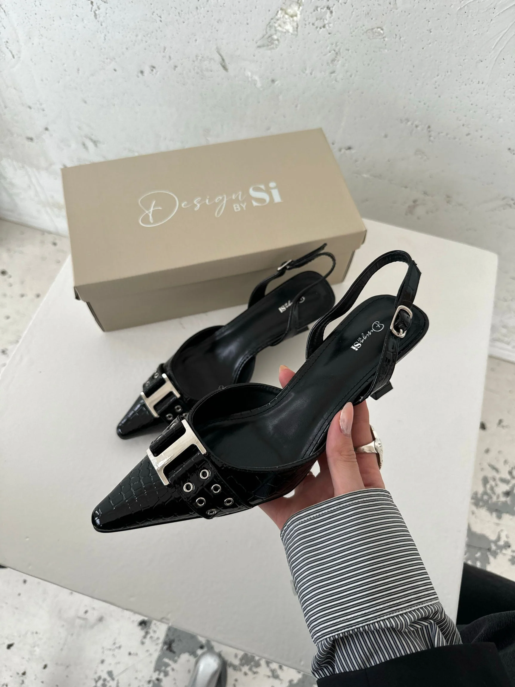 Nida slingback heels with buckle - Black 3 Nida slingback heels with buckle - Black
