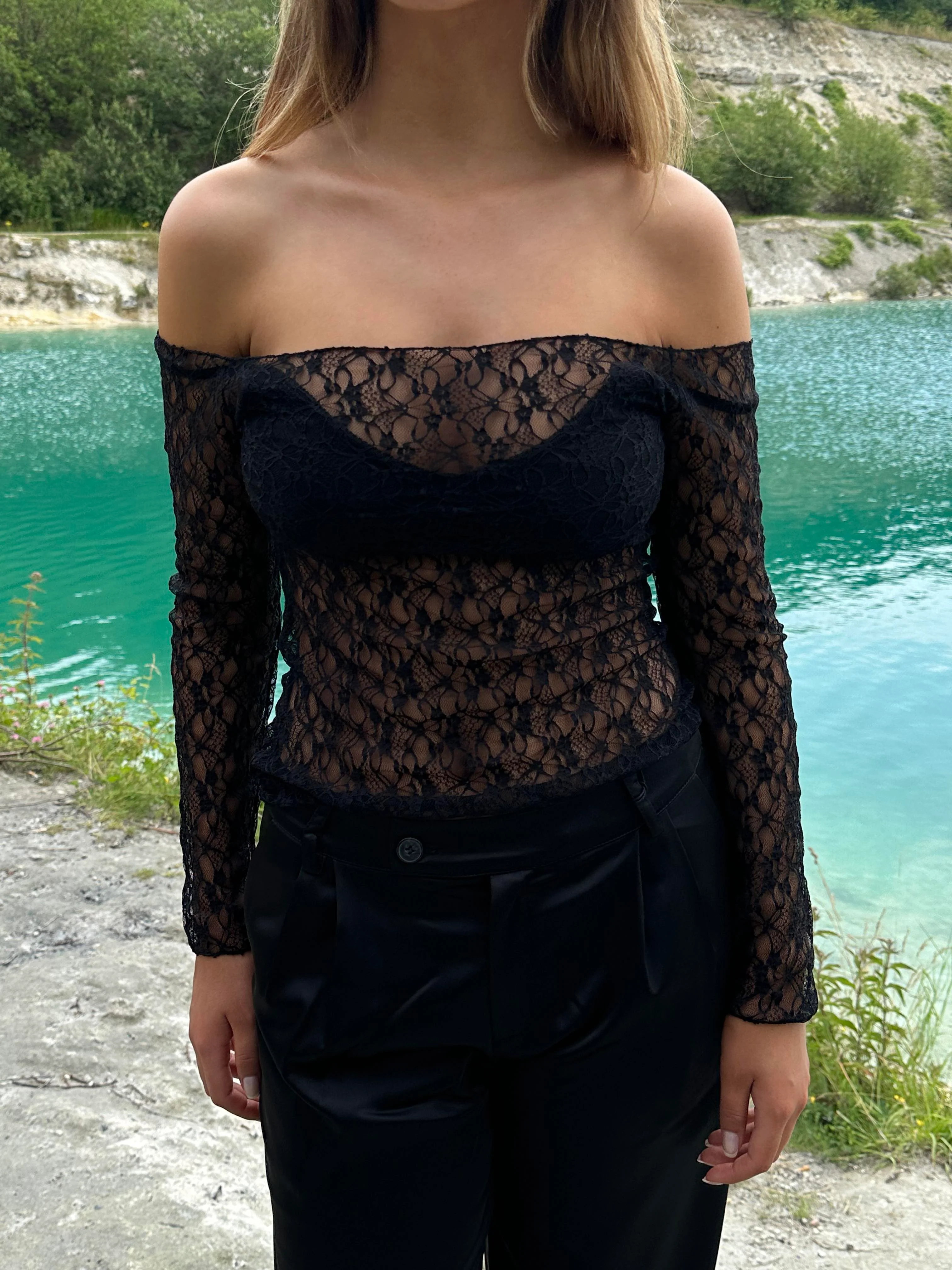 Pixi lace top - Black 4 Pixi lace top - Black