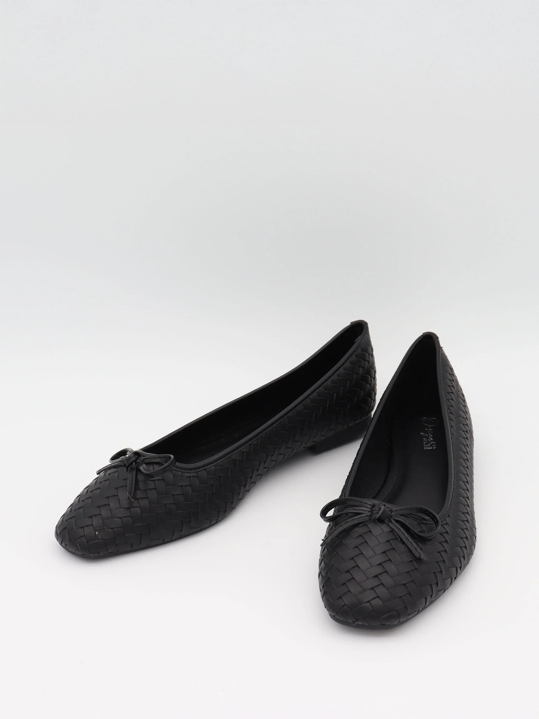 Lindi ballerinas – Black 5 Lindi ballerinas – Black